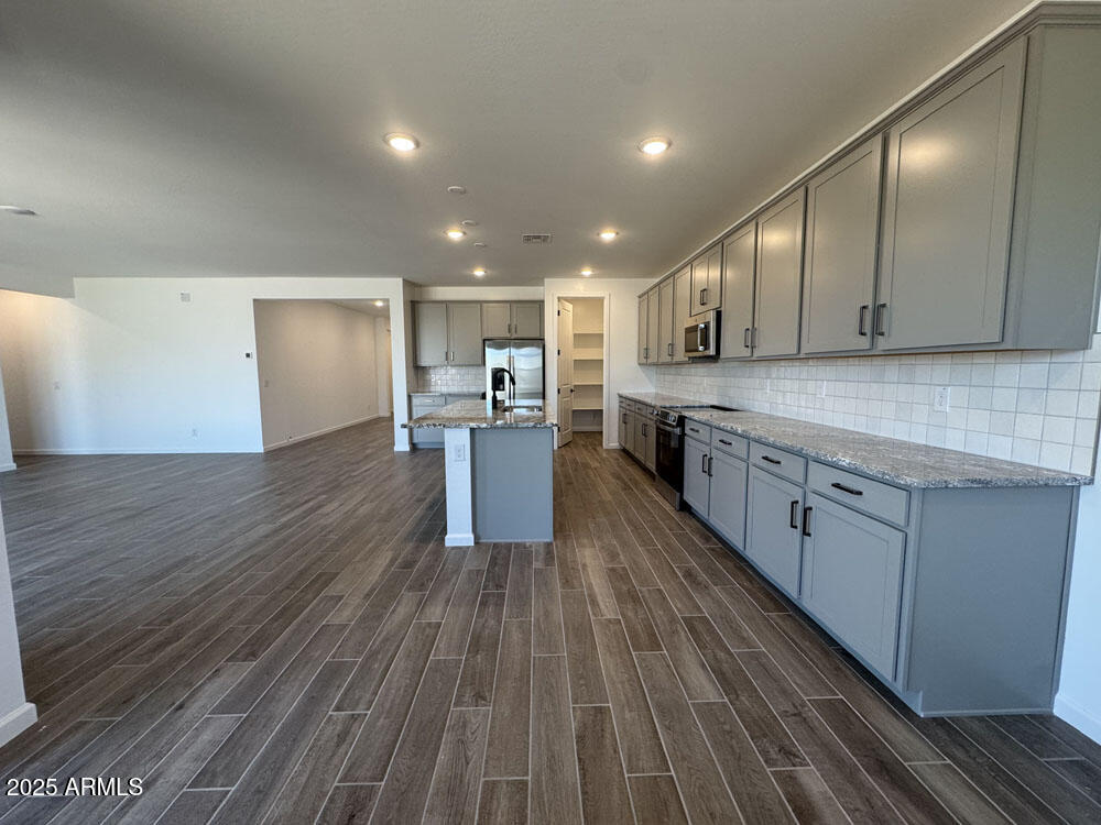 15794 W CHERYL Drive