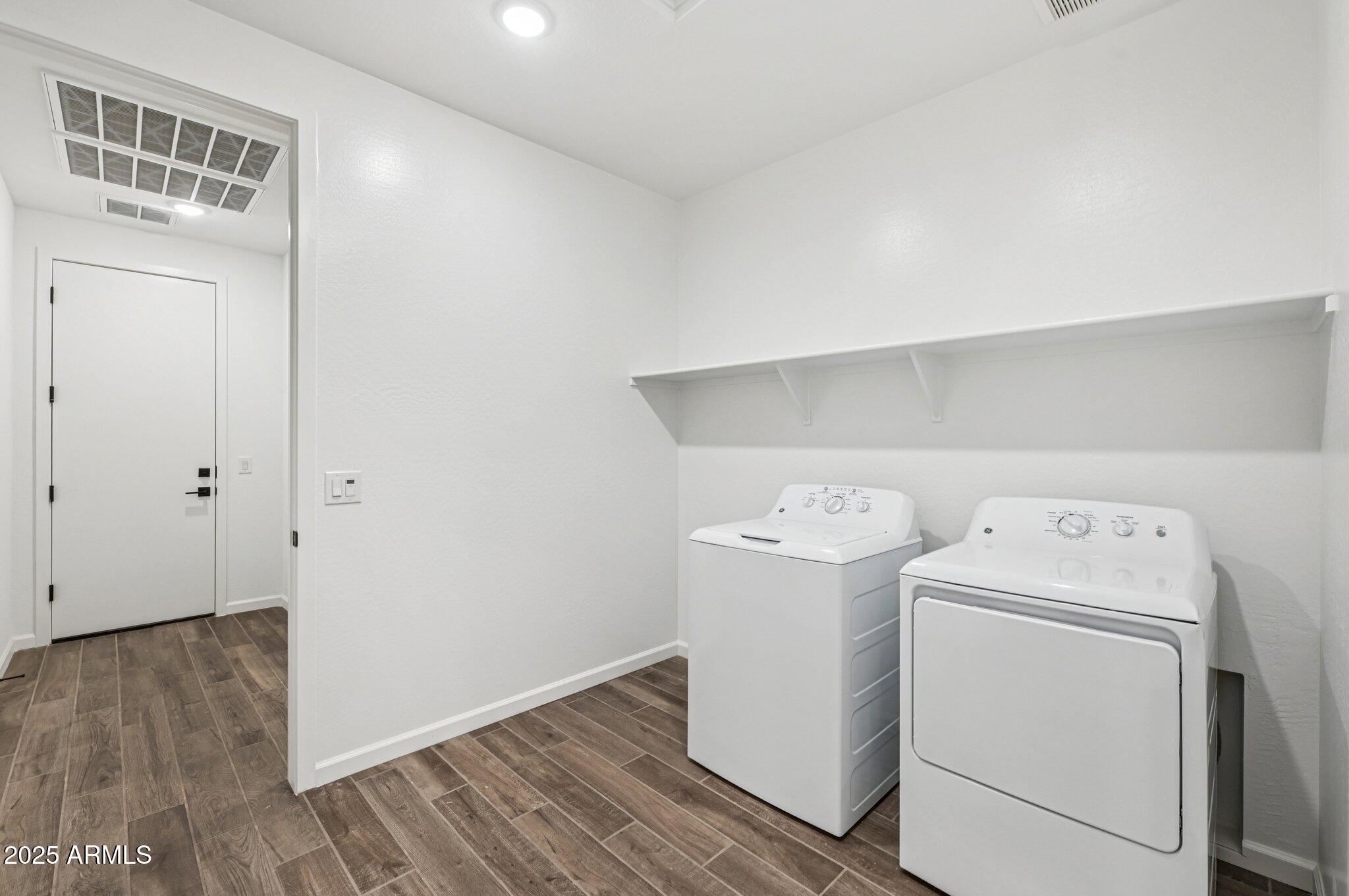 15794 W CHERYL Drive