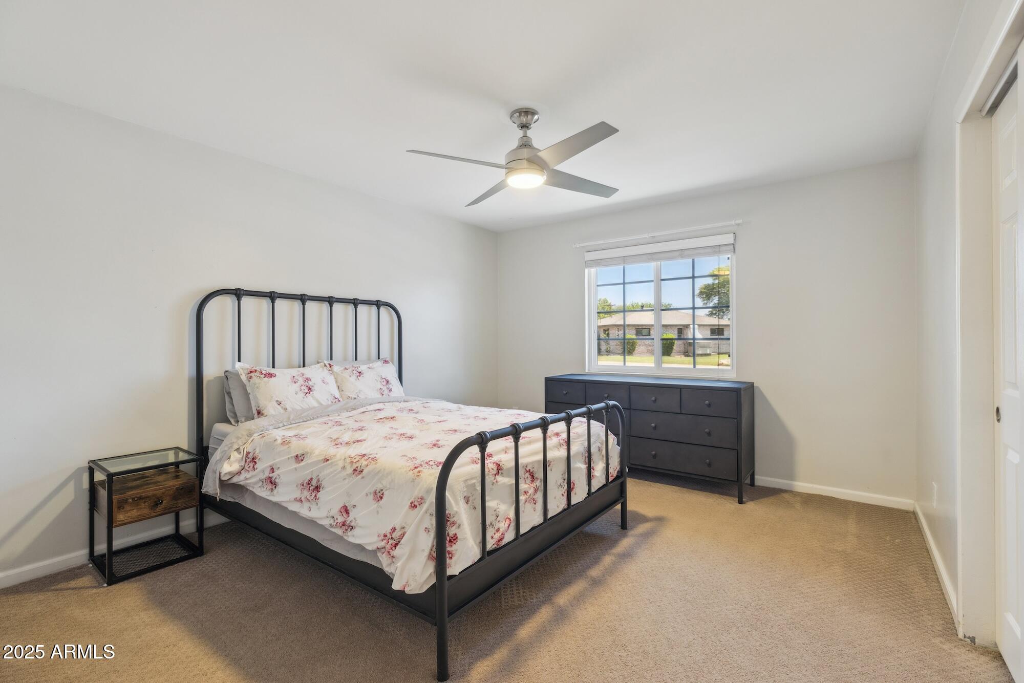 3744 E Amelia Avenue