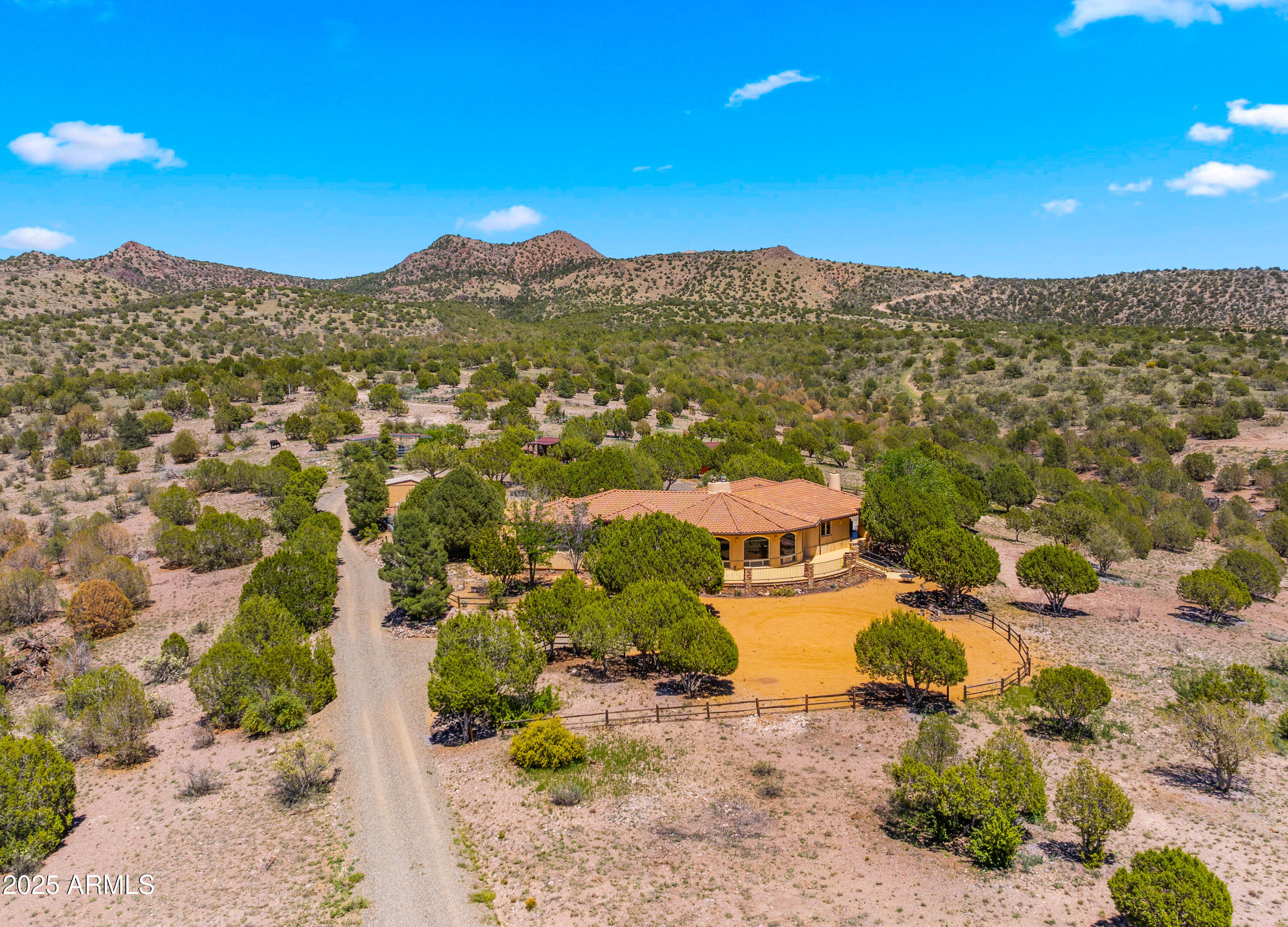 6600 W RAMBLING Road