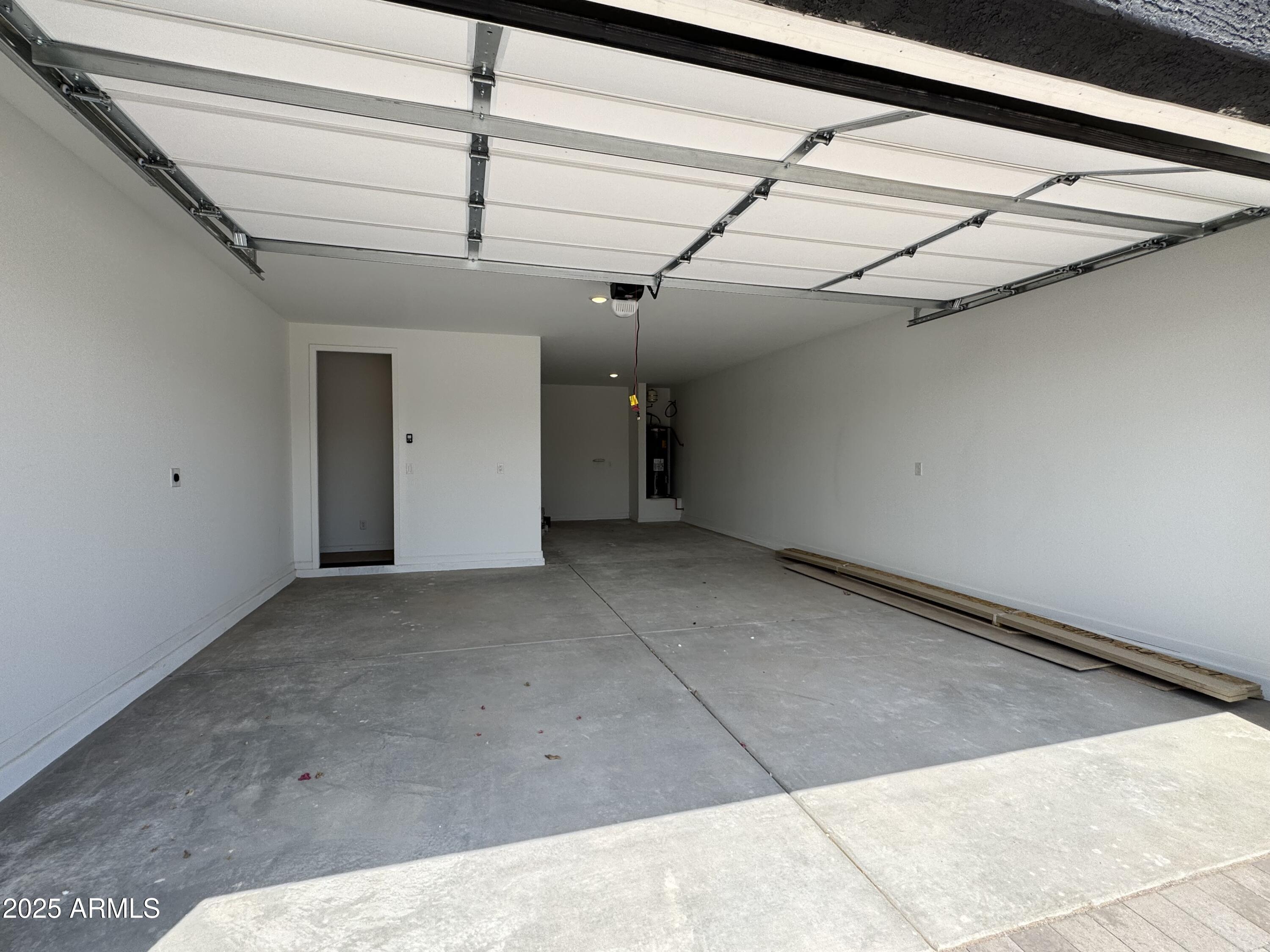 15752 W CAMDEN Avenue