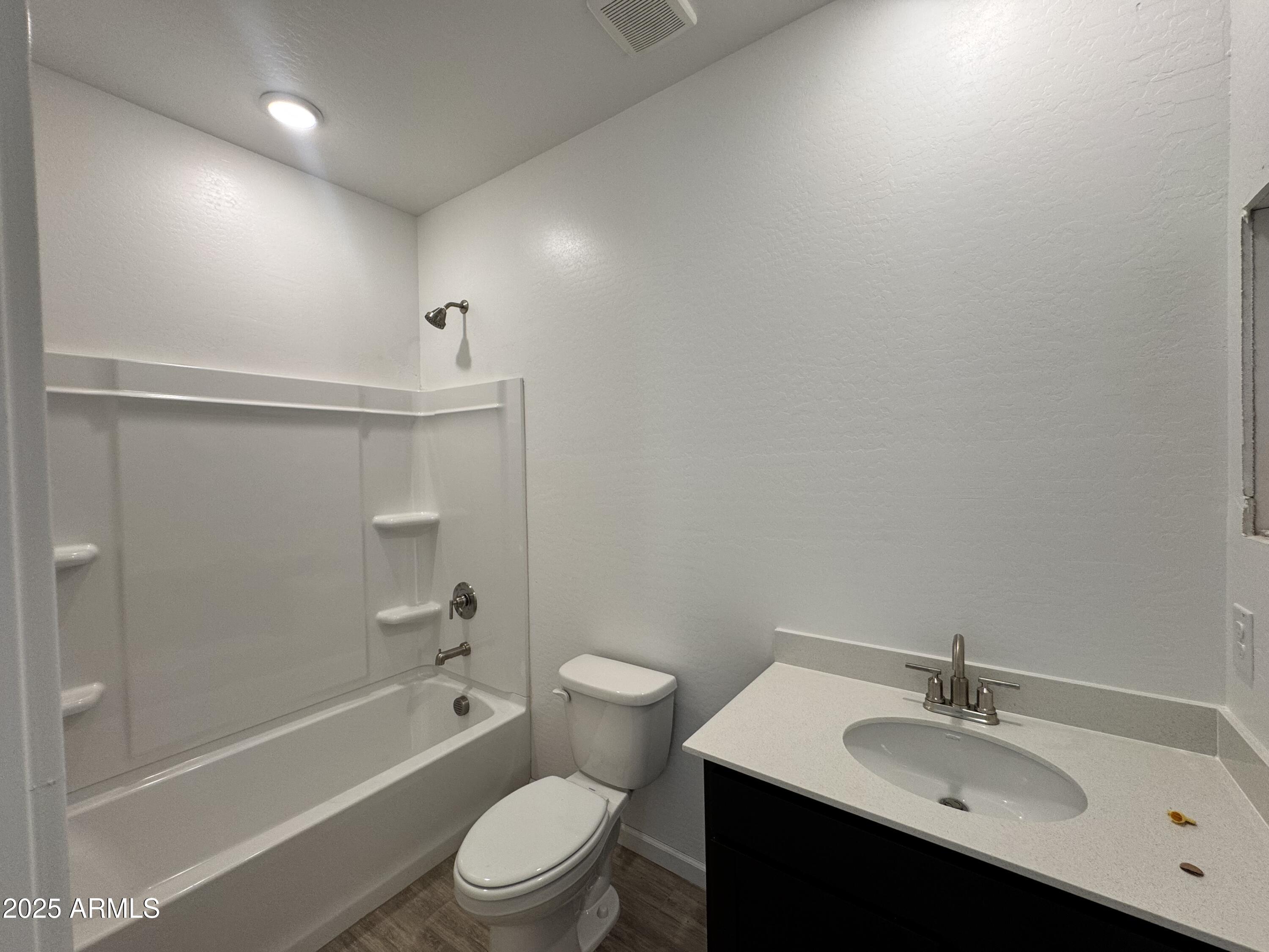 15752 W CAMDEN Avenue