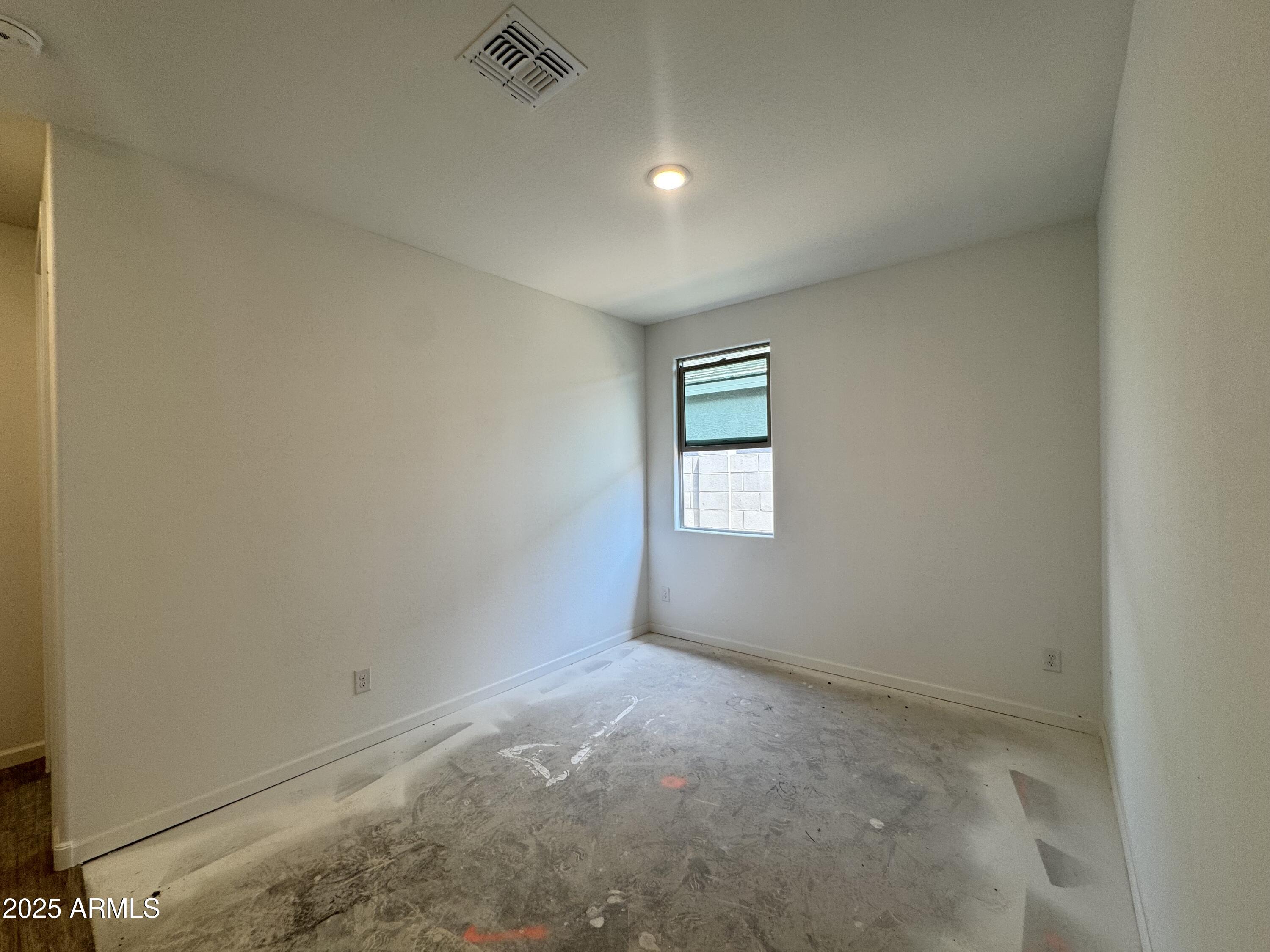 15752 W CAMDEN Avenue