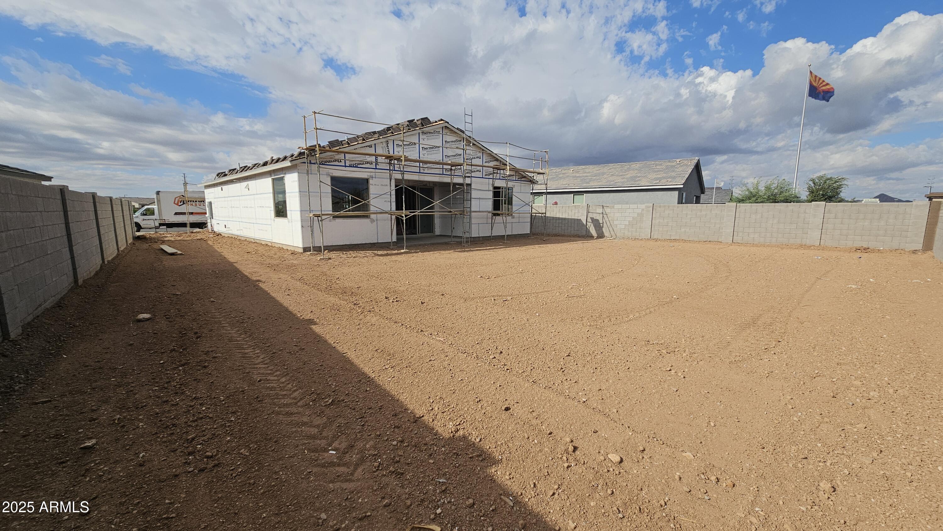 3322 E VALLEYHIGH Trail