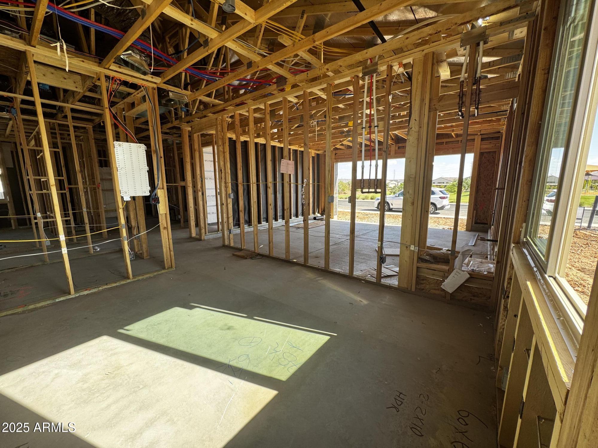 3334 E VALLEYHIGH Trail