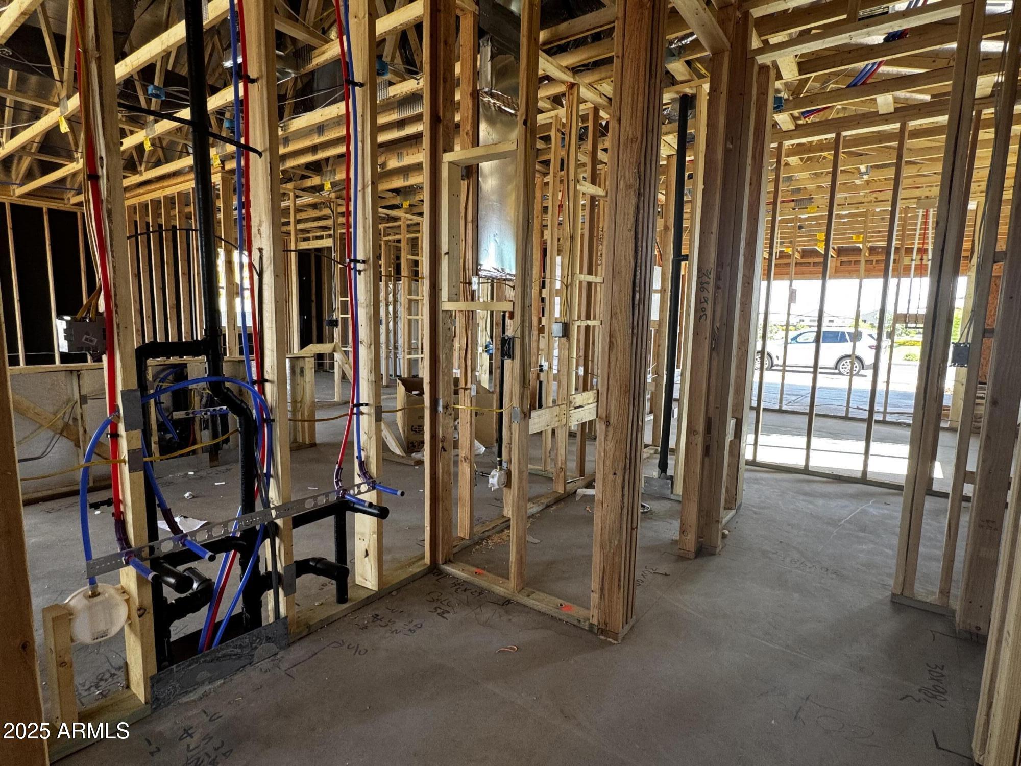 3334 E VALLEYHIGH Trail