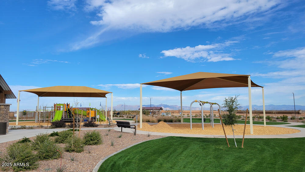 3348 E VALLEYHIGH Trail