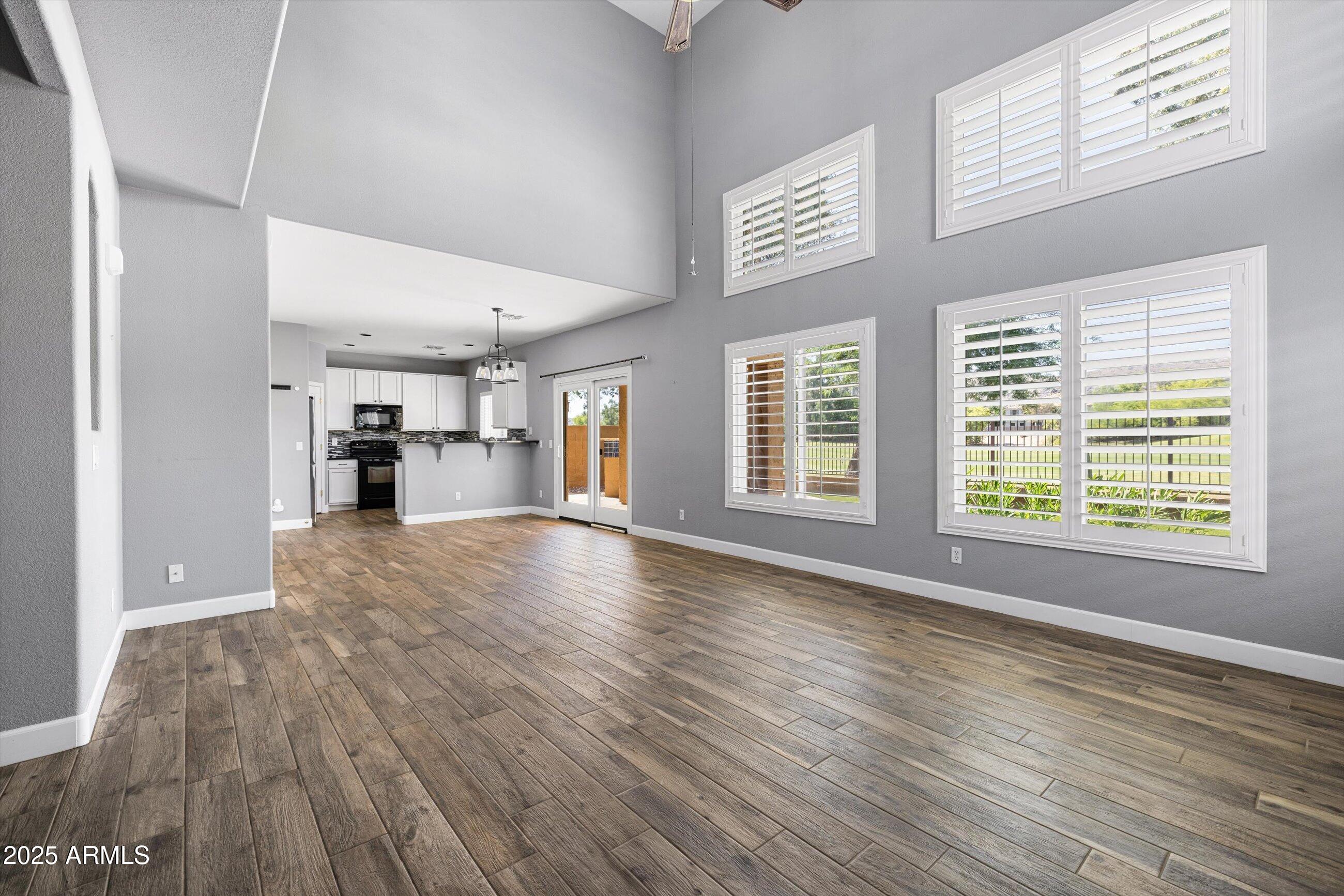 3025 E FREMONT Road