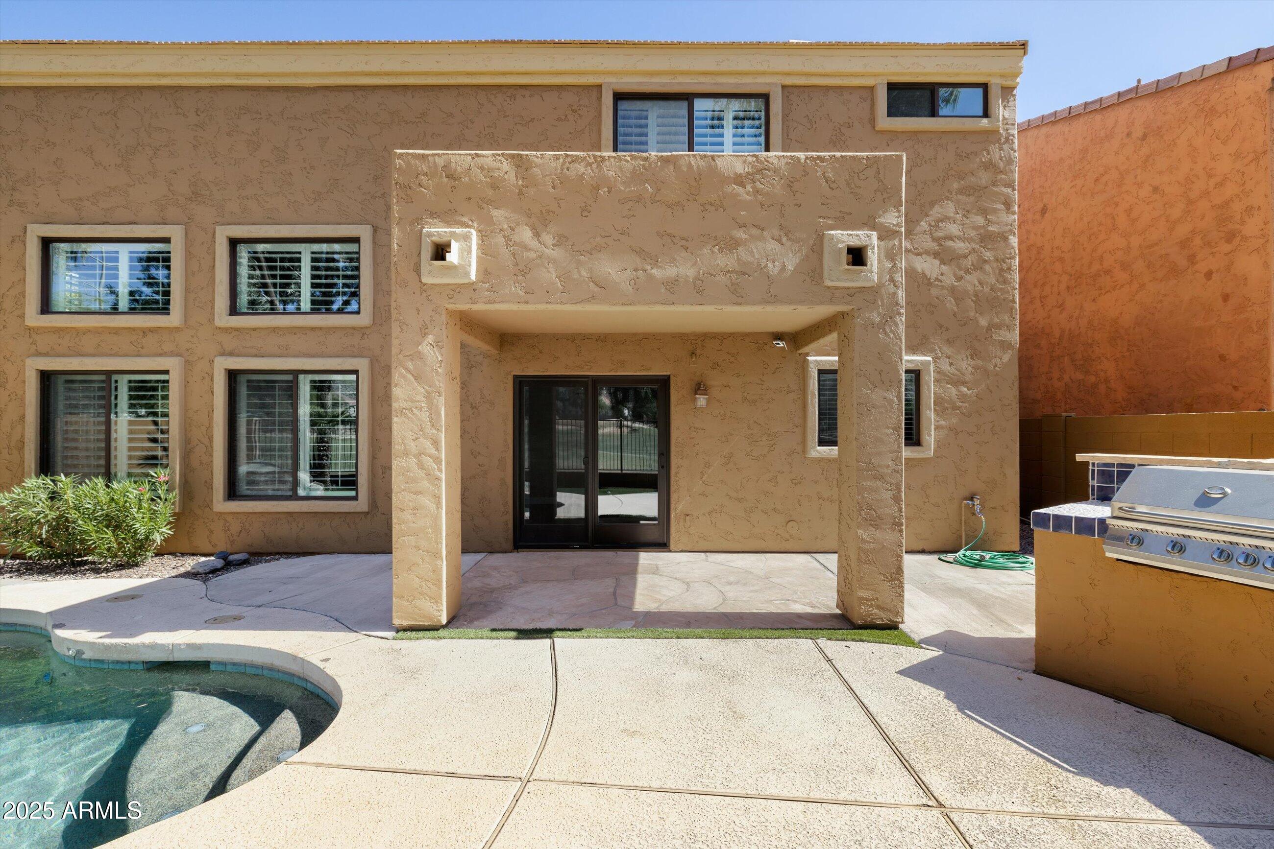 3025 E FREMONT Road
