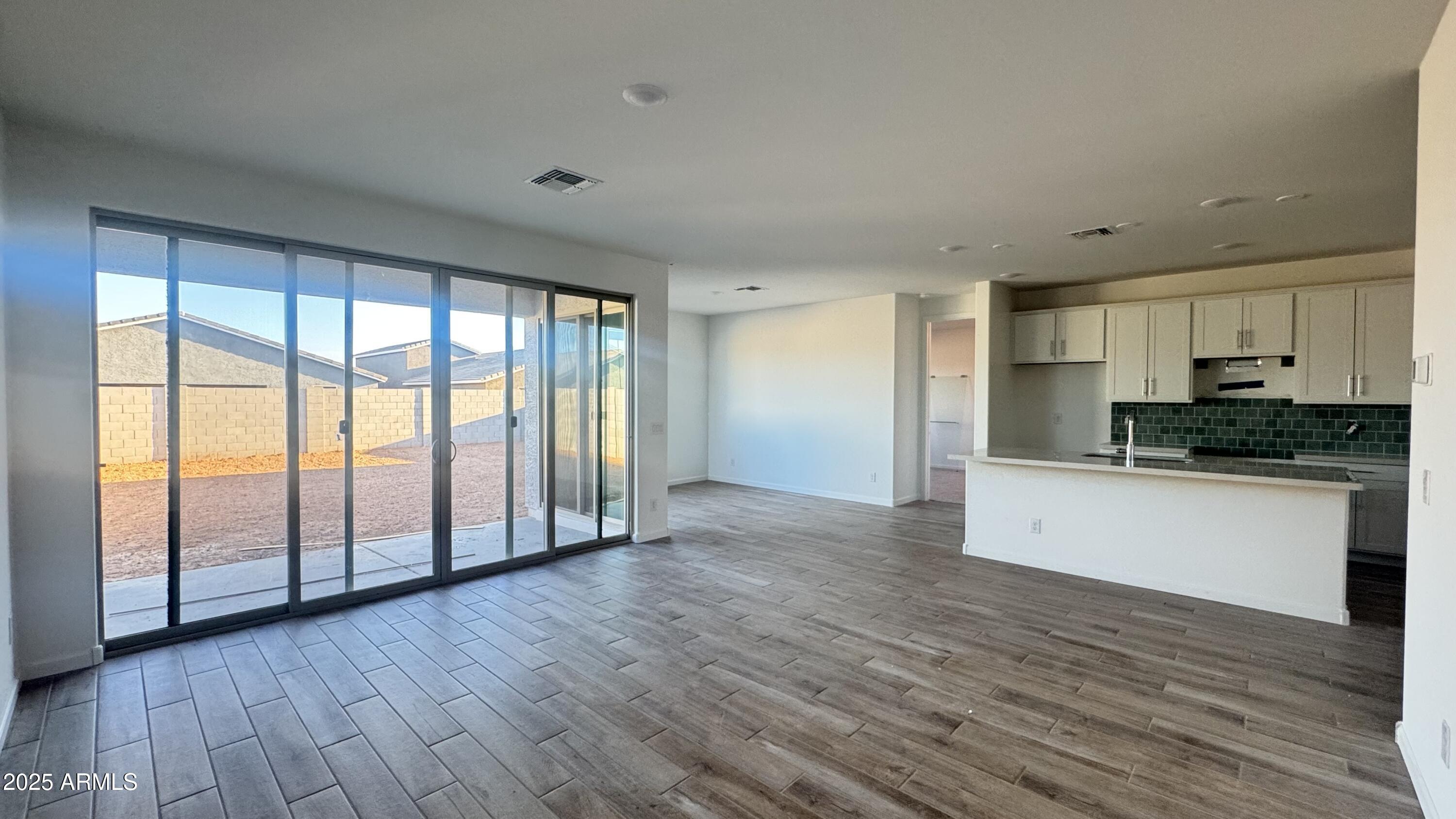 15789 W BERYL Avenue