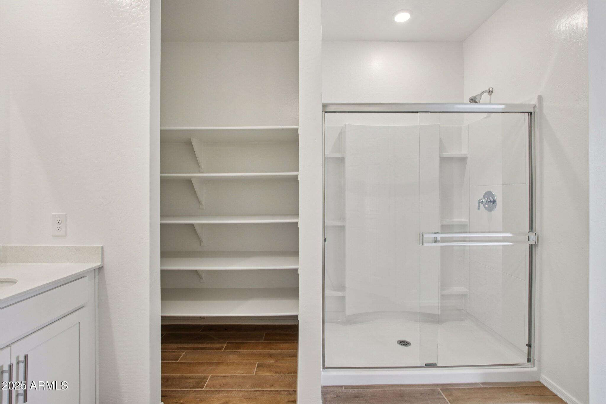 47706 W KENNER Drive