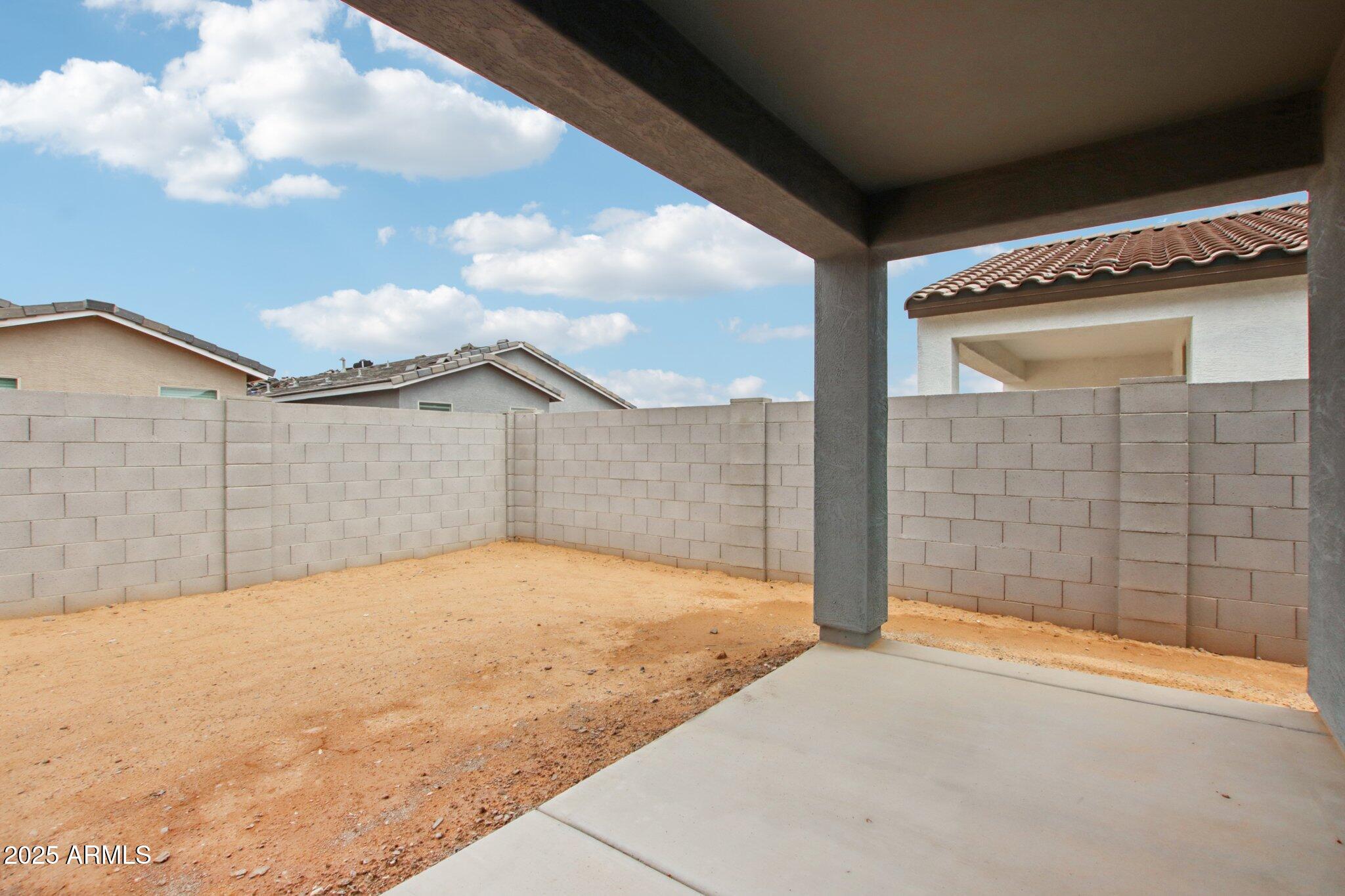 47706 W KENNER Drive