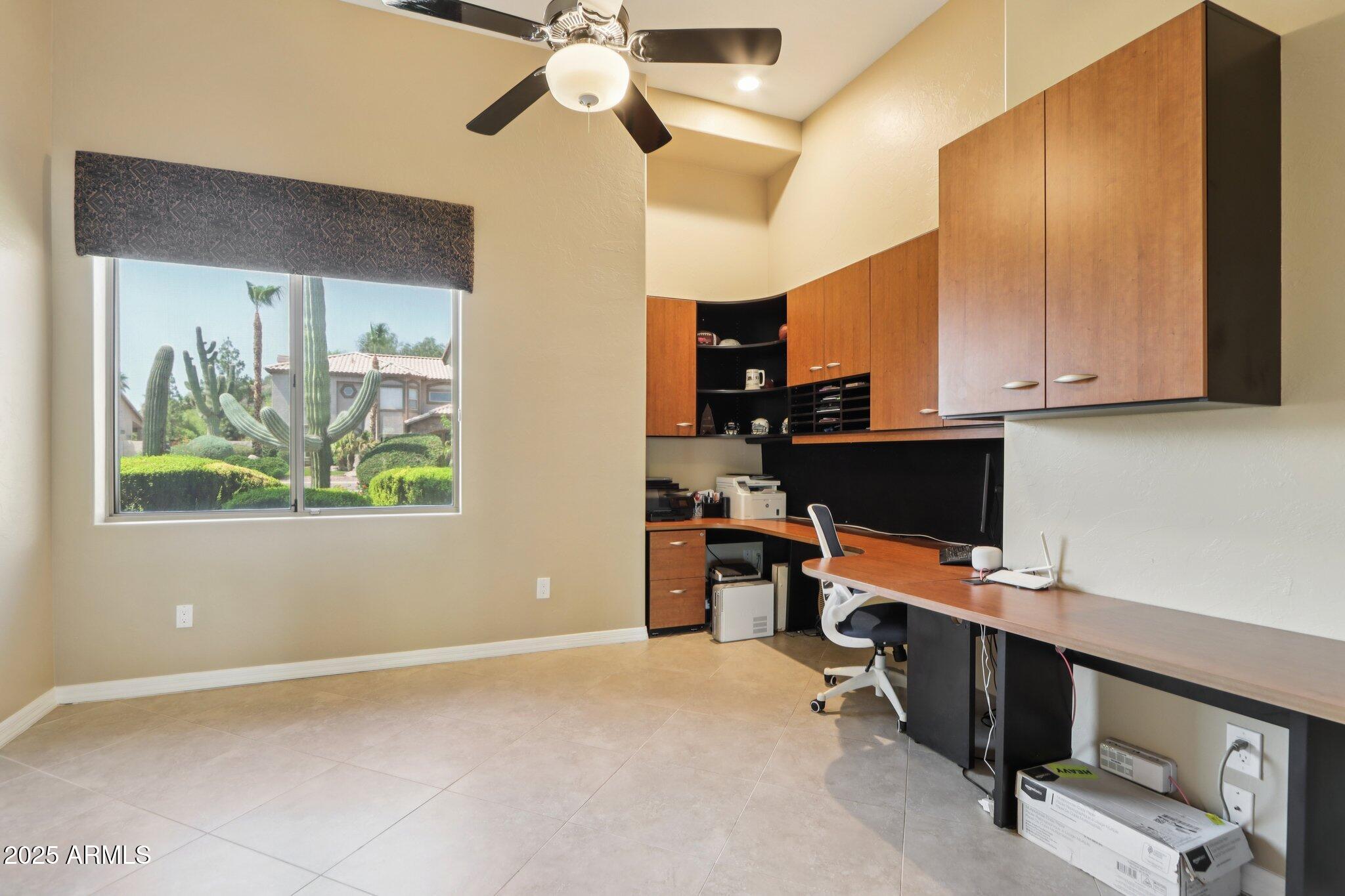 4815 W SADDLEHORN Road