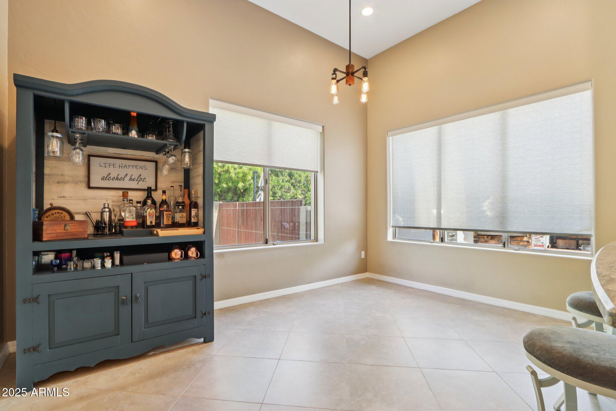 4815 W SADDLEHORN Road