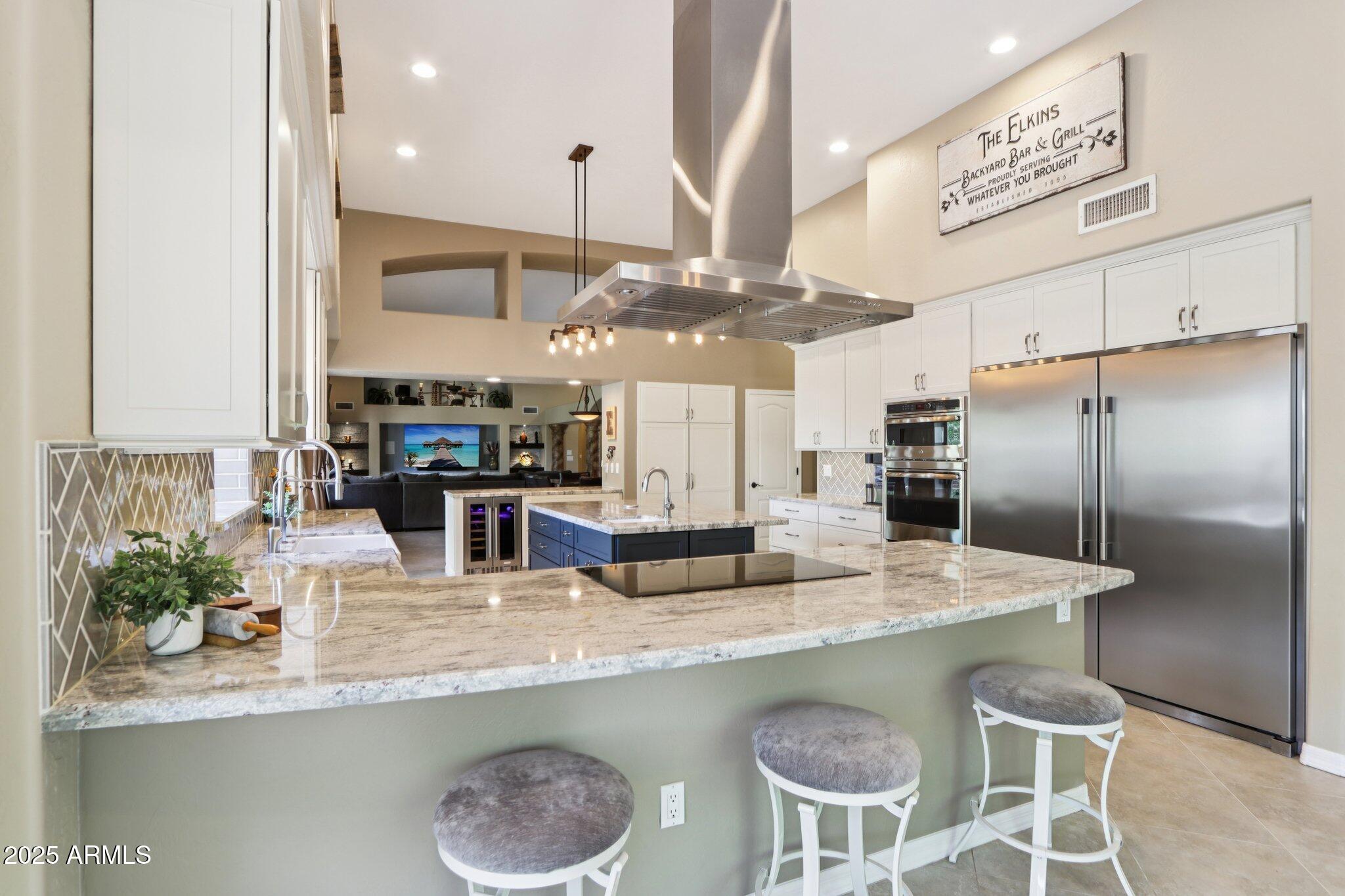 4815 W SADDLEHORN Road