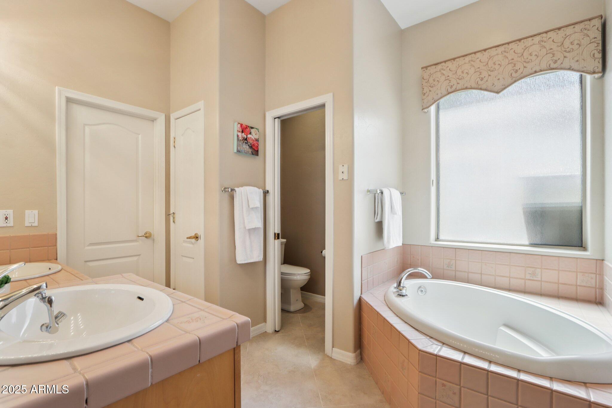 4815 W SADDLEHORN Road