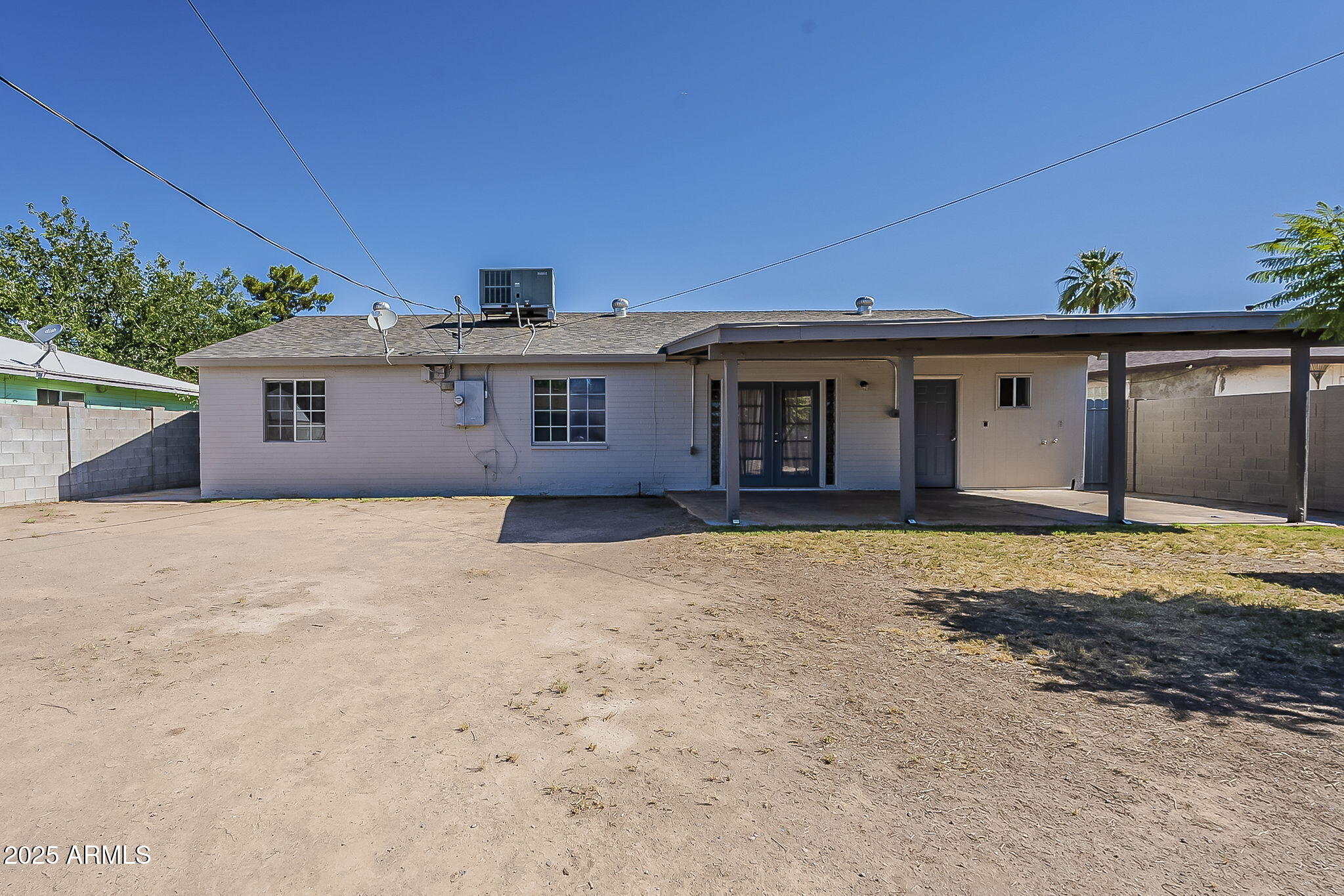 3347 W ROMA Avenue
