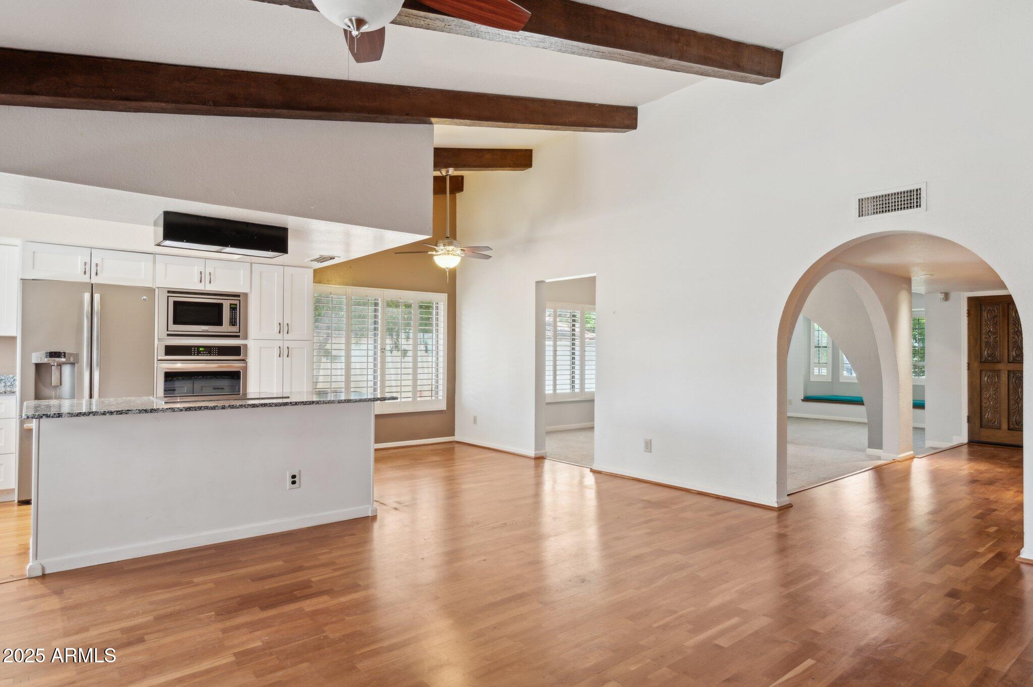 2053 W NATAL Circle