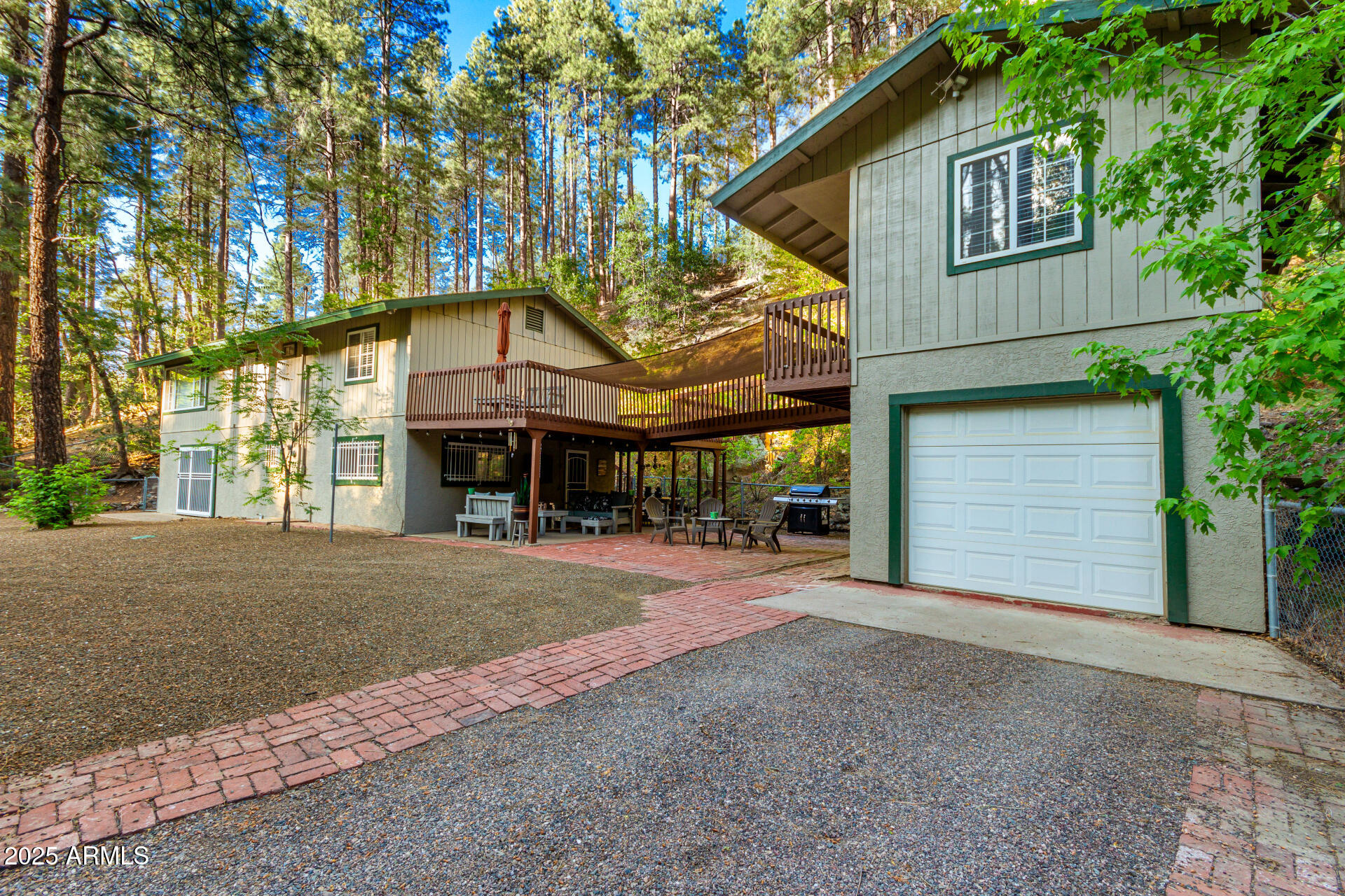 8475 S BREEZY PINE Road