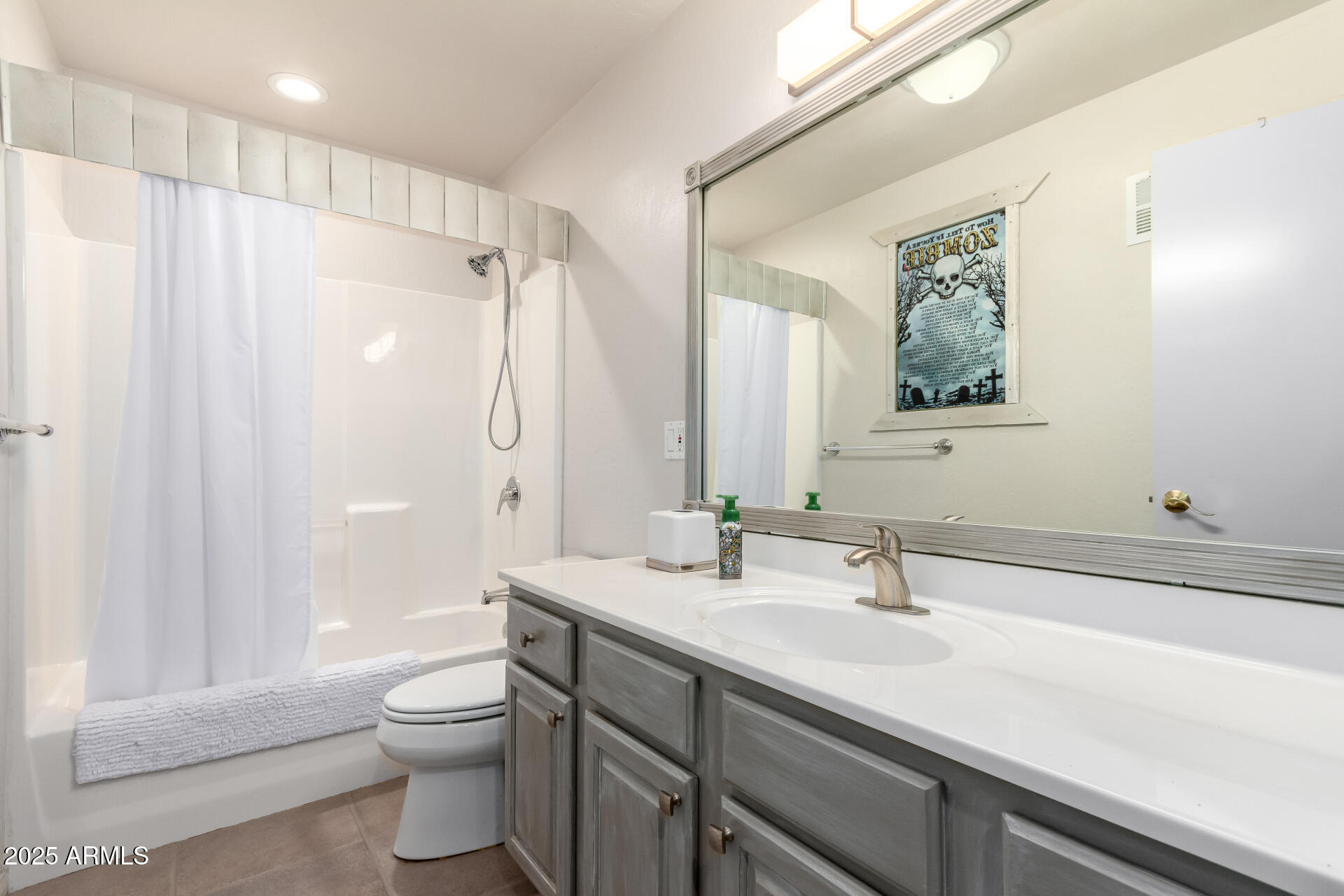 8475 S BREEZY PINE Road