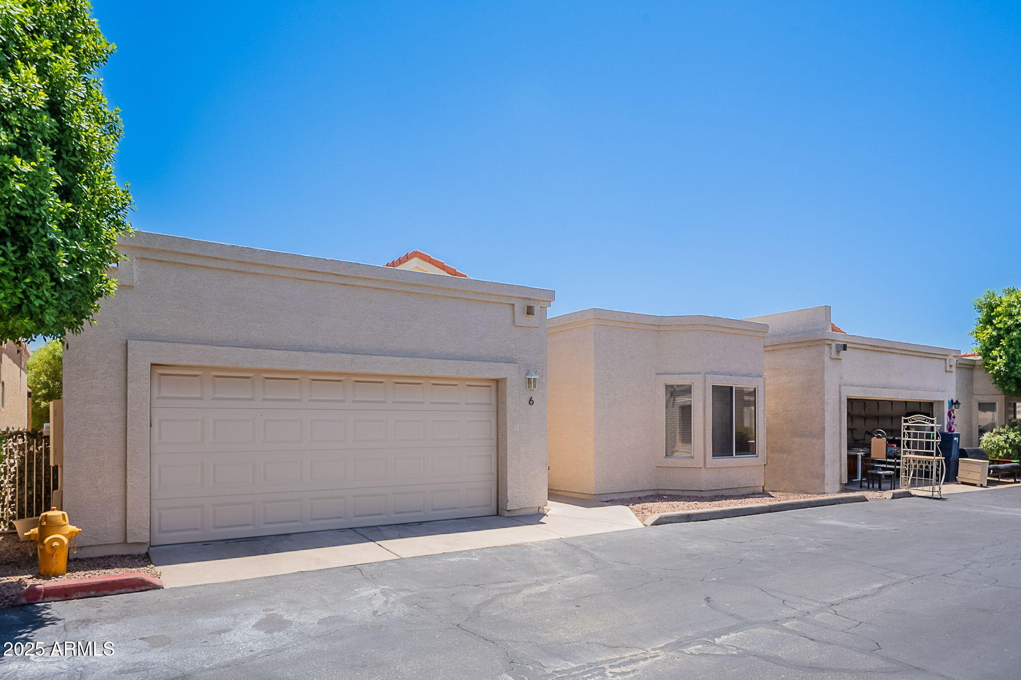 2647 N MILLER Road, 6