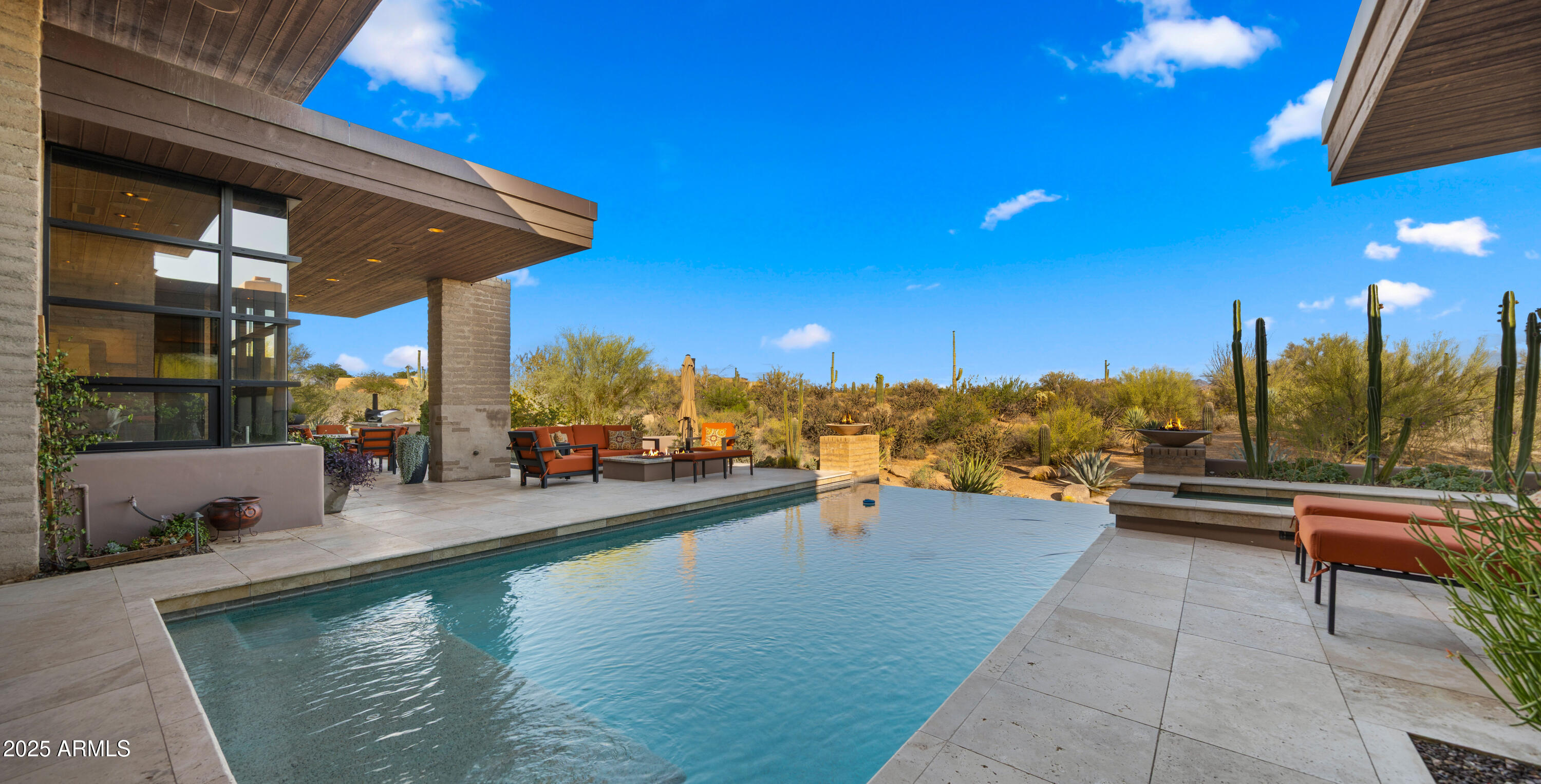 30600 N PIMA Road, 61