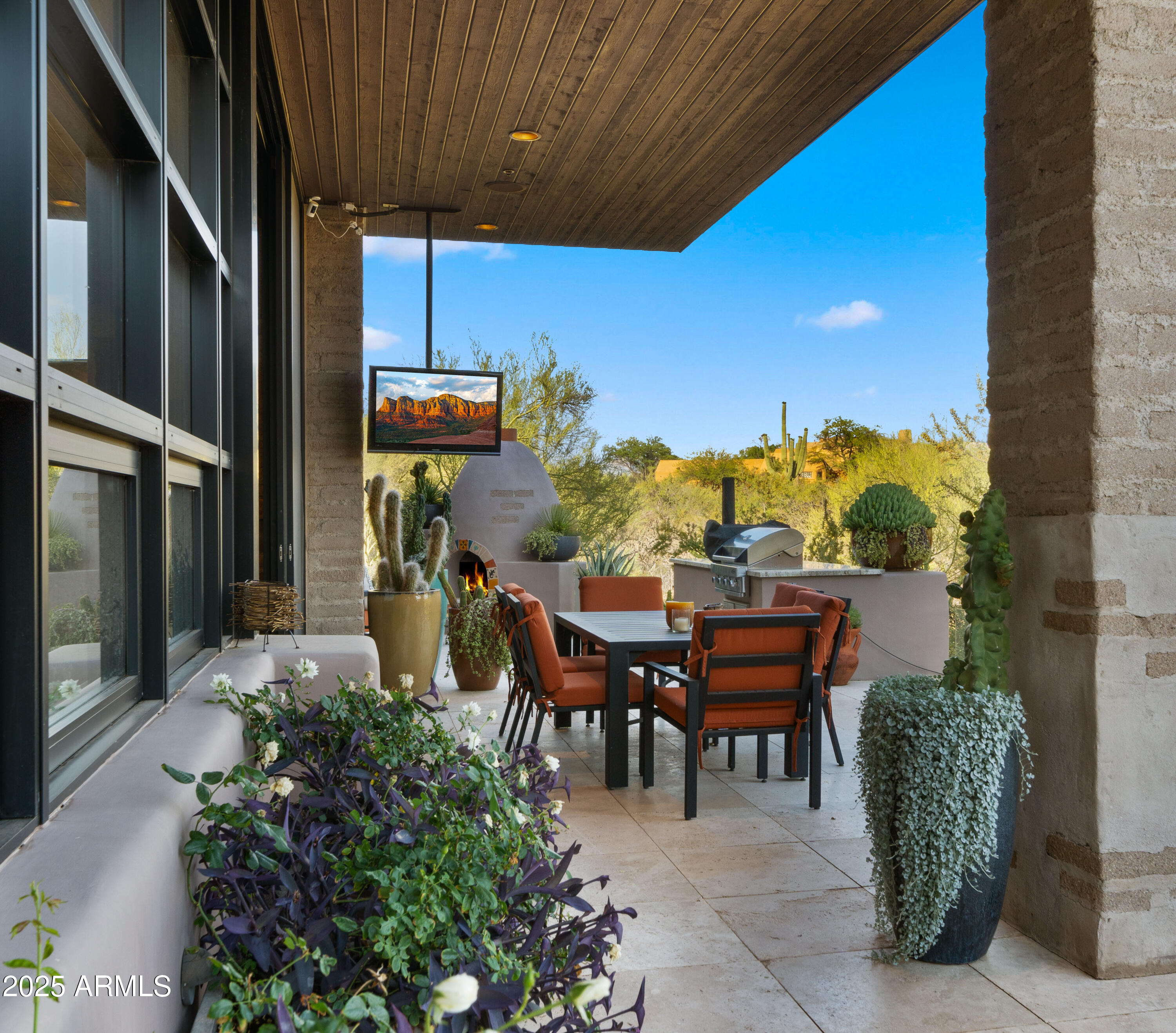 30600 N PIMA Road, 61