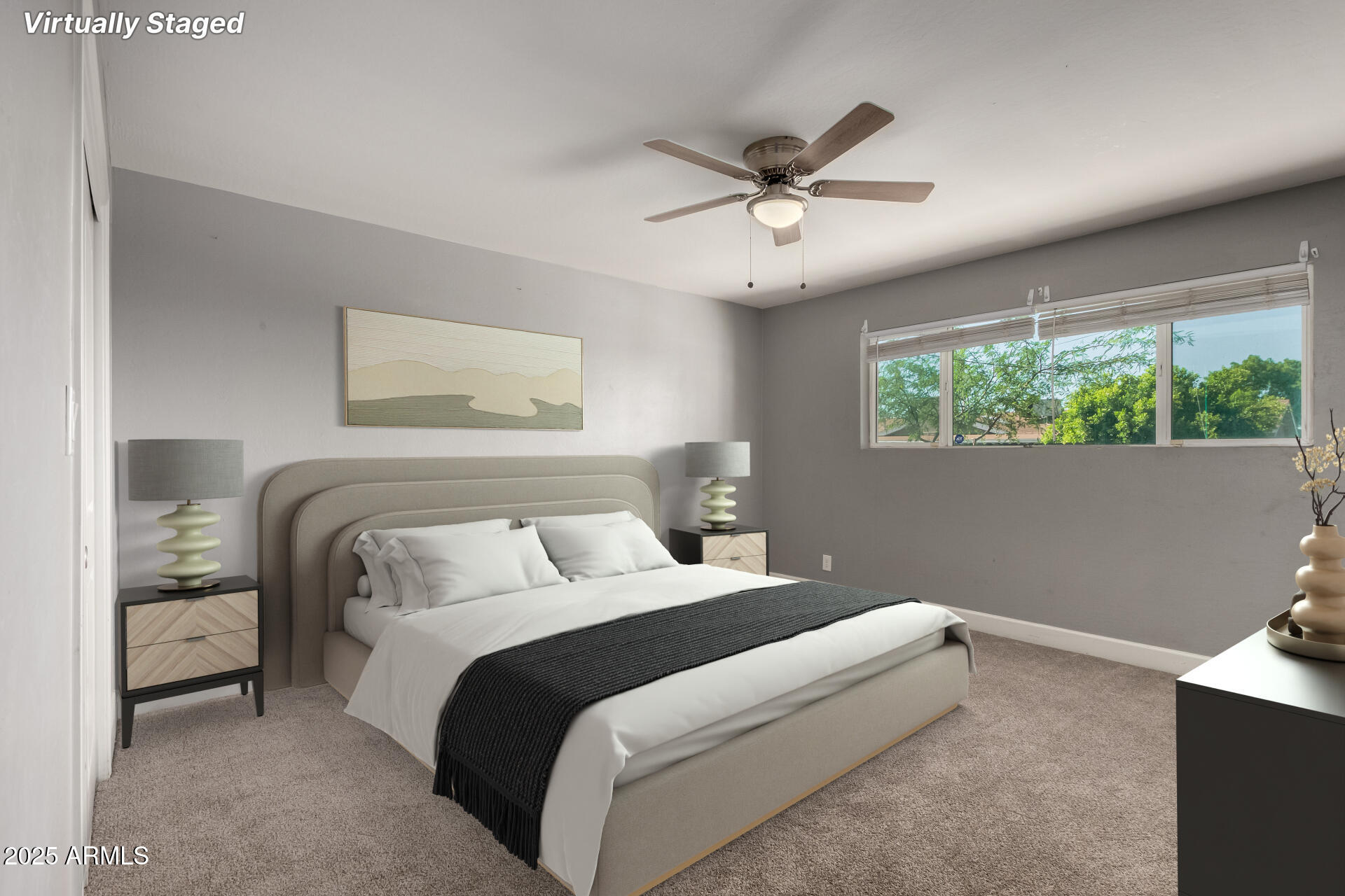 1747 W DEVON