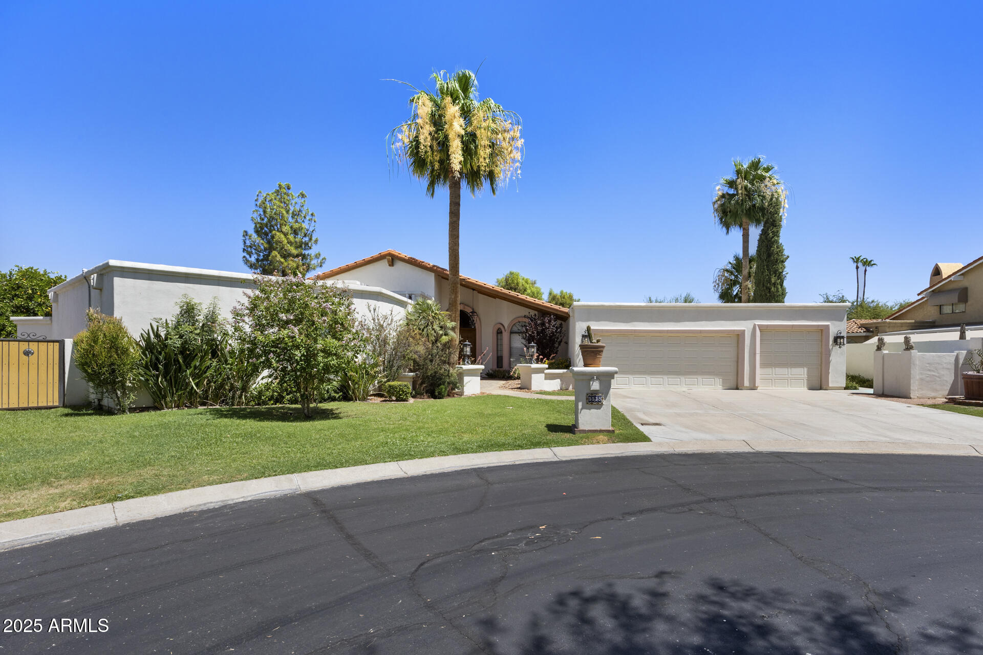 5538 E TURQUOISE Avenue