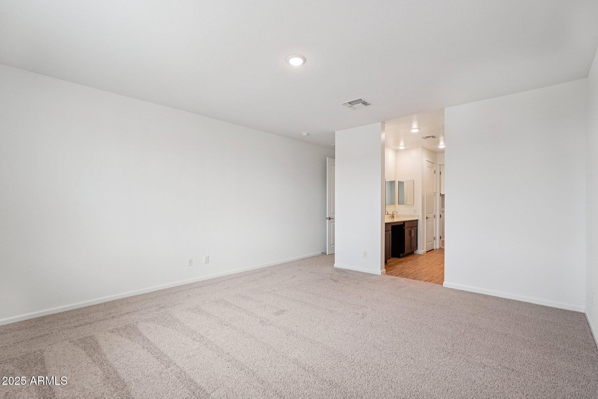 15731 W BROWN Street