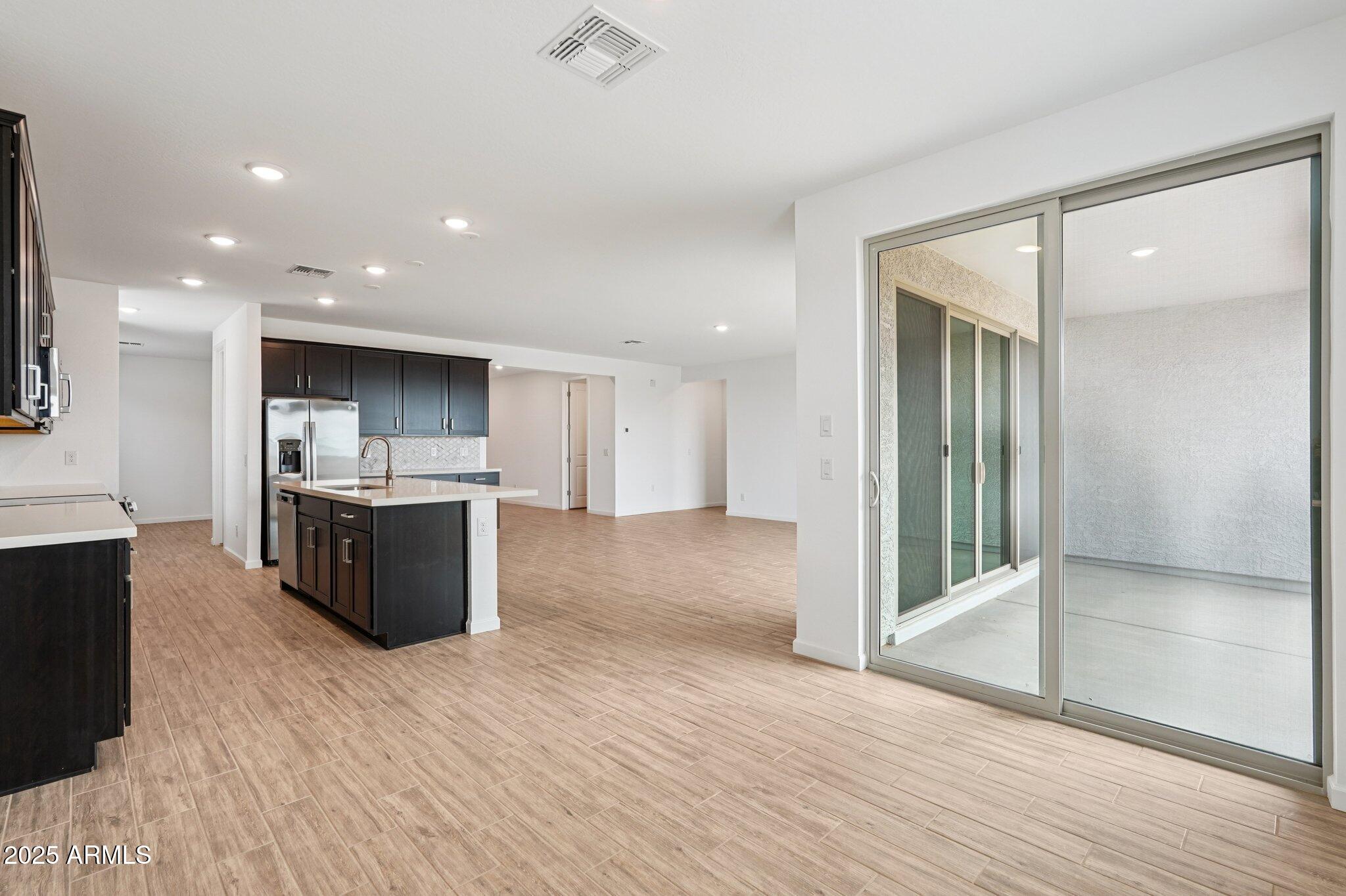 15731 W BROWN Street