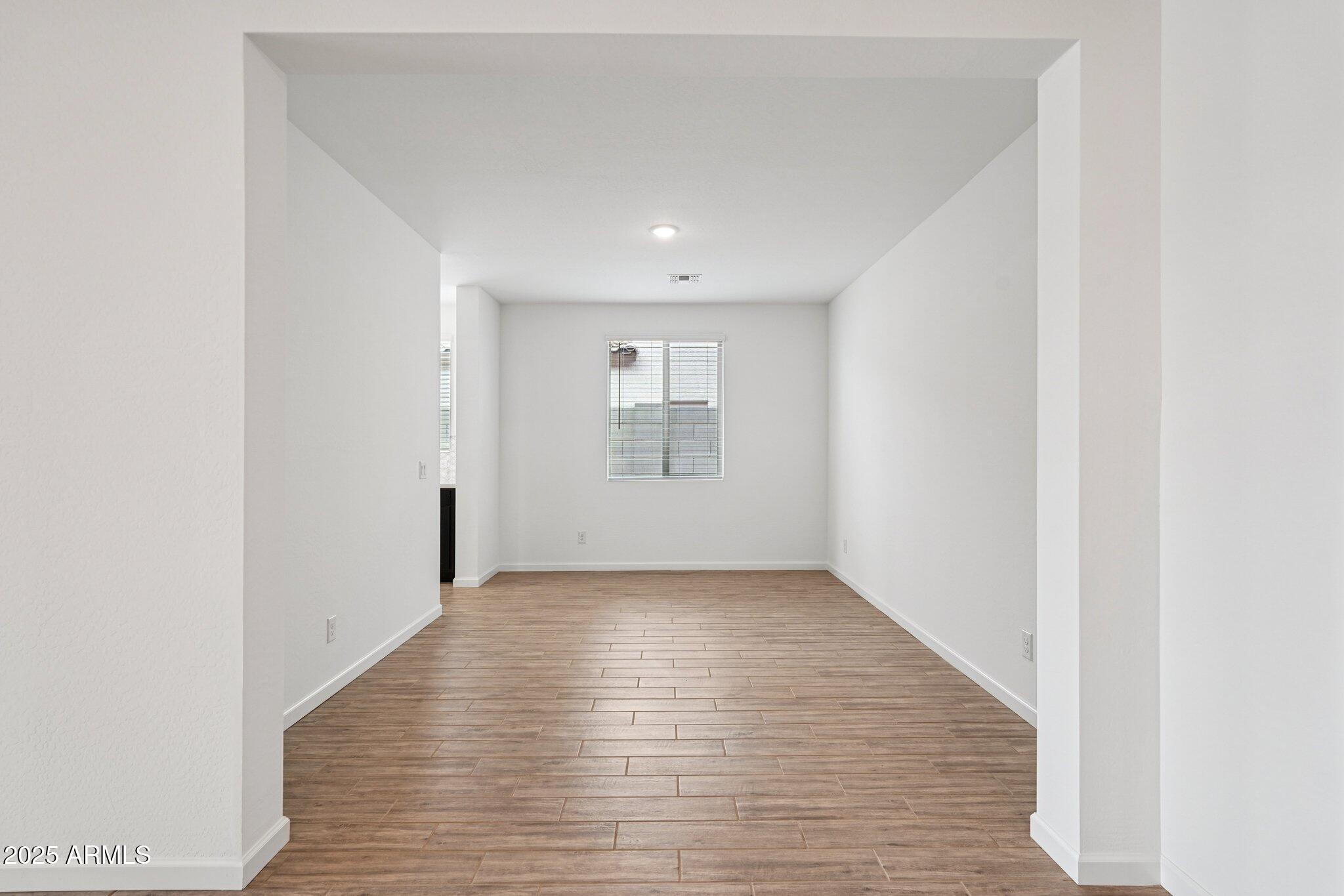 15731 W BROWN Street