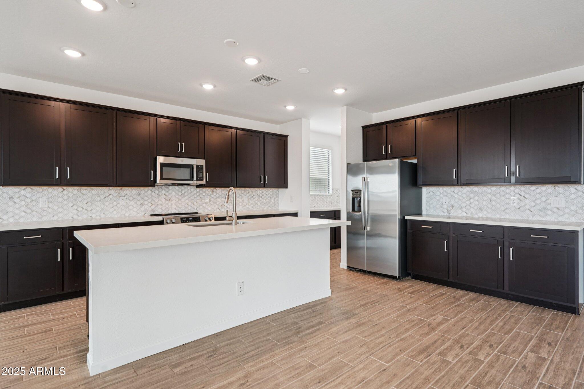 15731 W BROWN Street