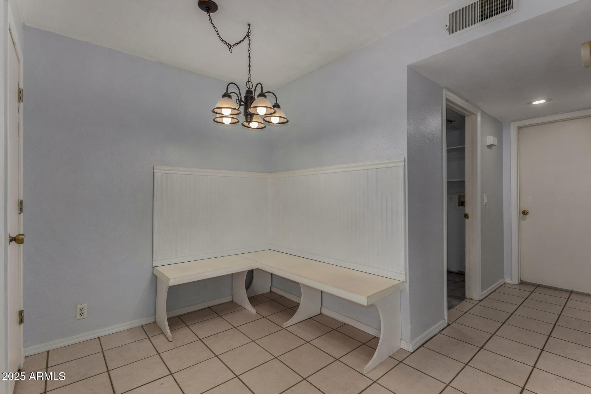 3705 W VILLA THERESA Drive