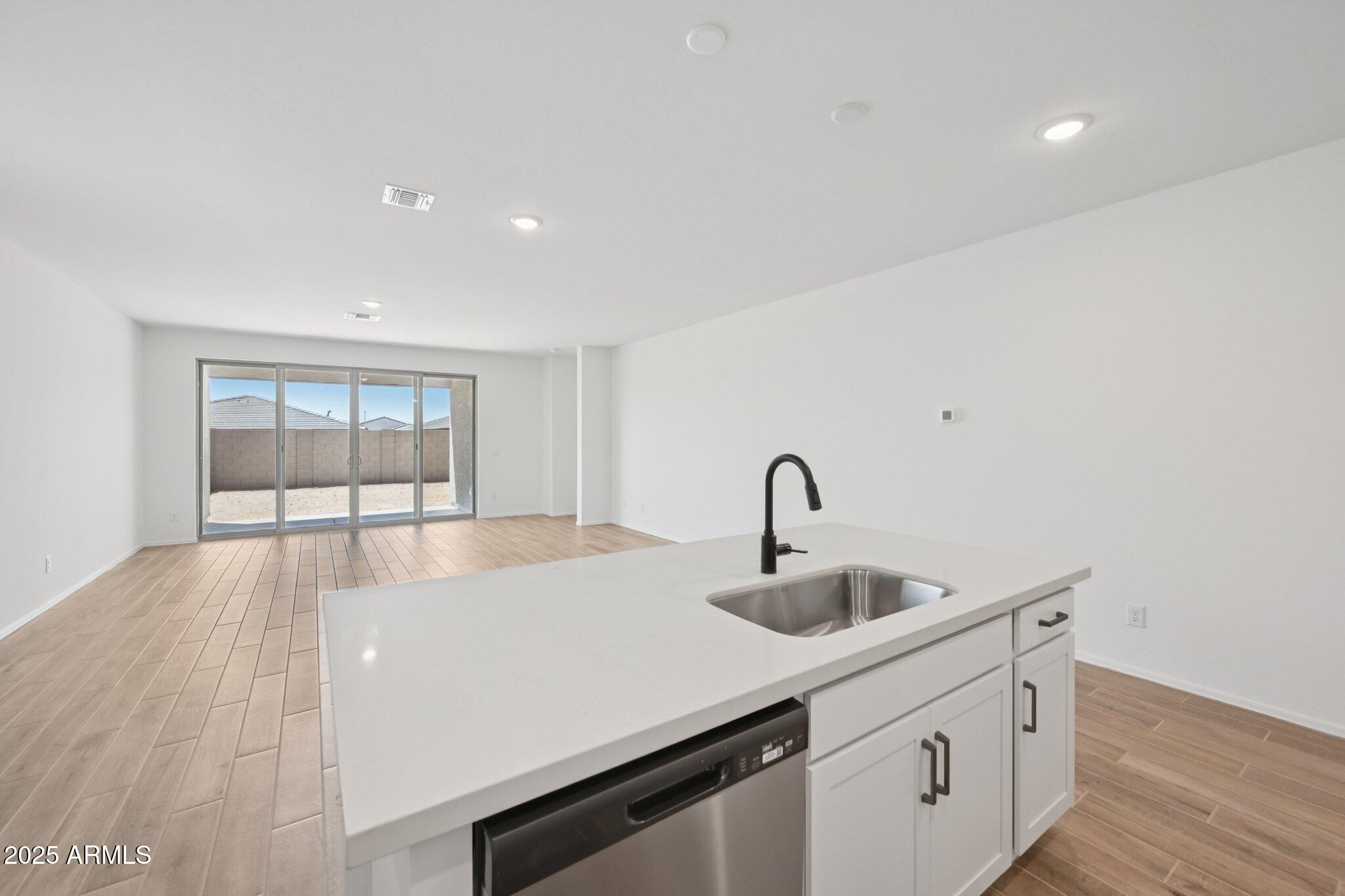 24105 W BOWKER Street