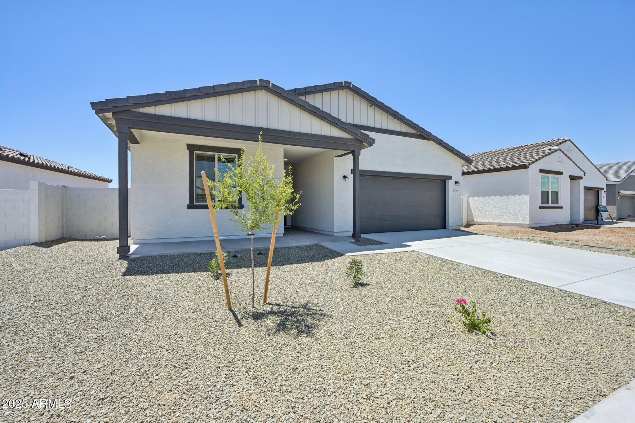 24105 W BOWKER Street