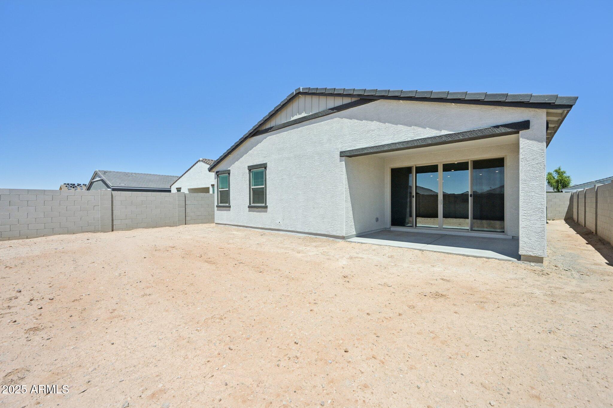 24105 W BOWKER Street