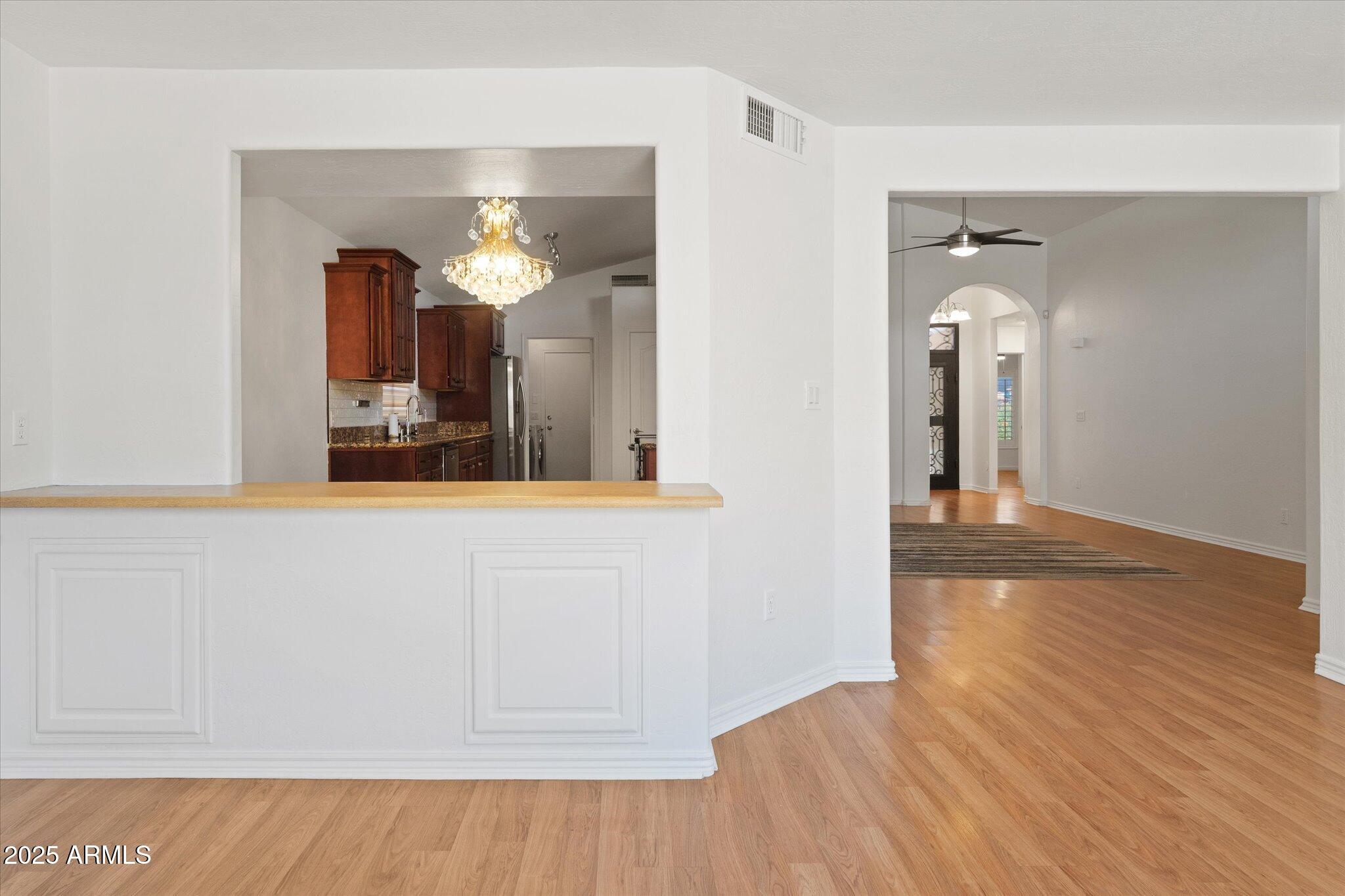 316 W KELTON Lane