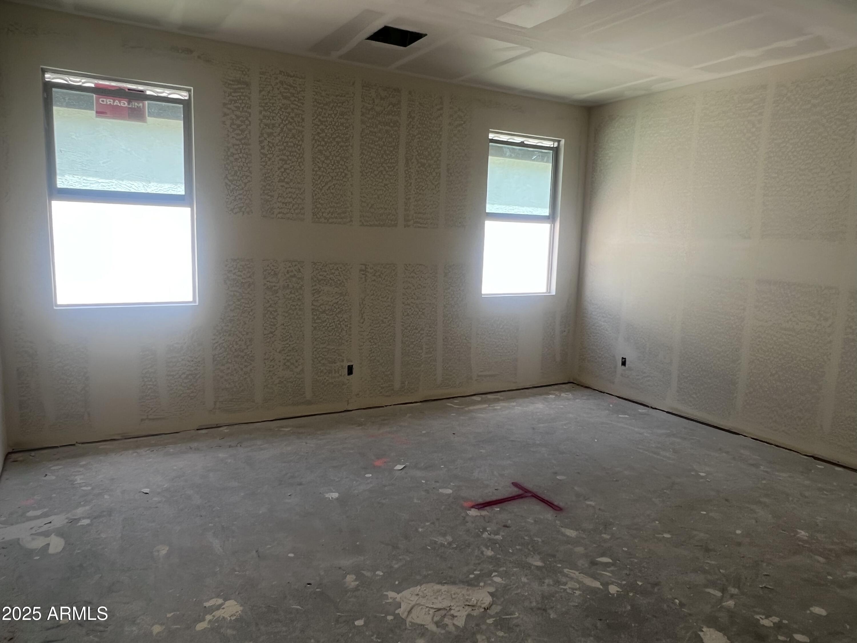 24121 W BOWKER Street