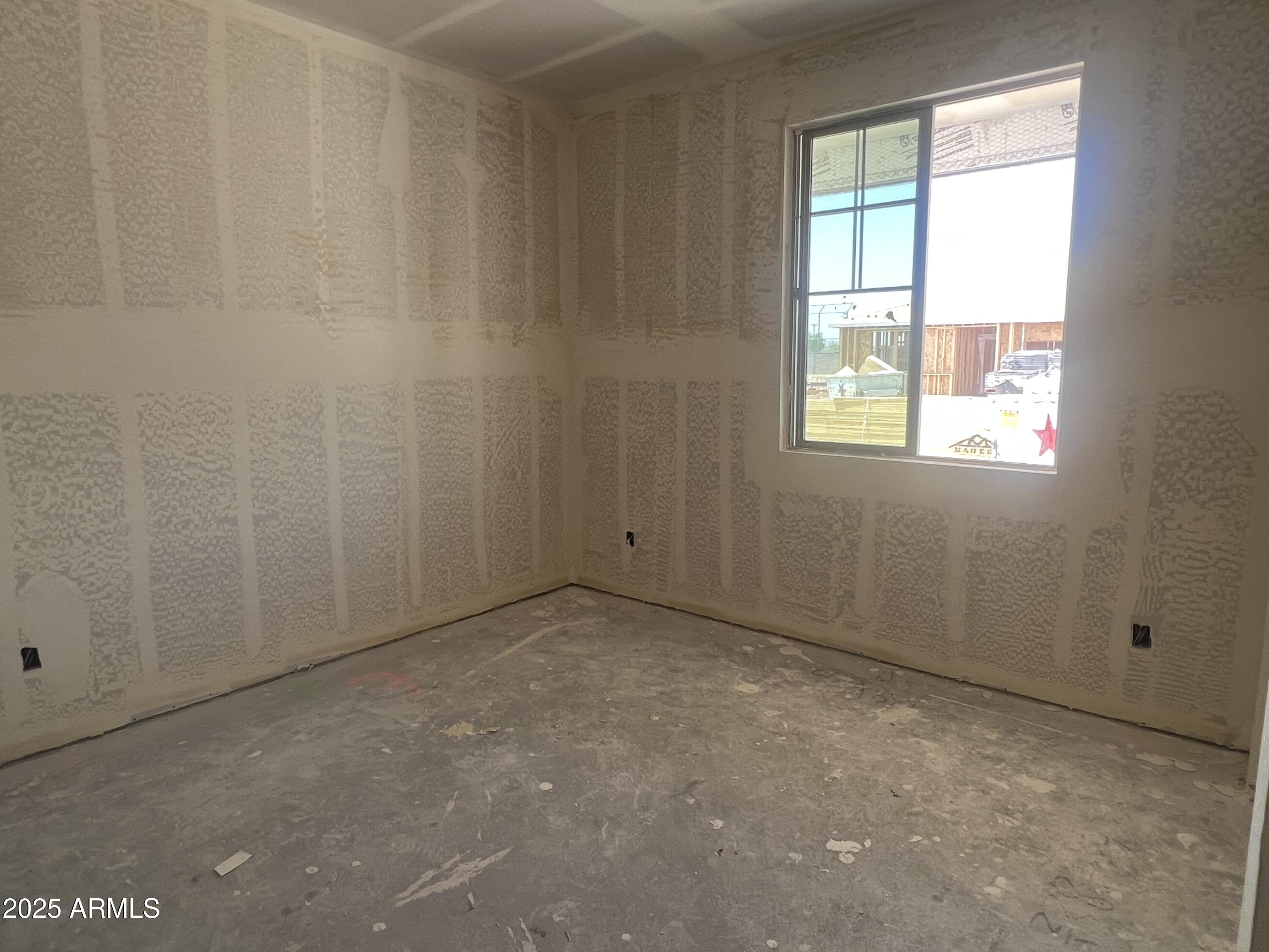 24121 W BOWKER Street