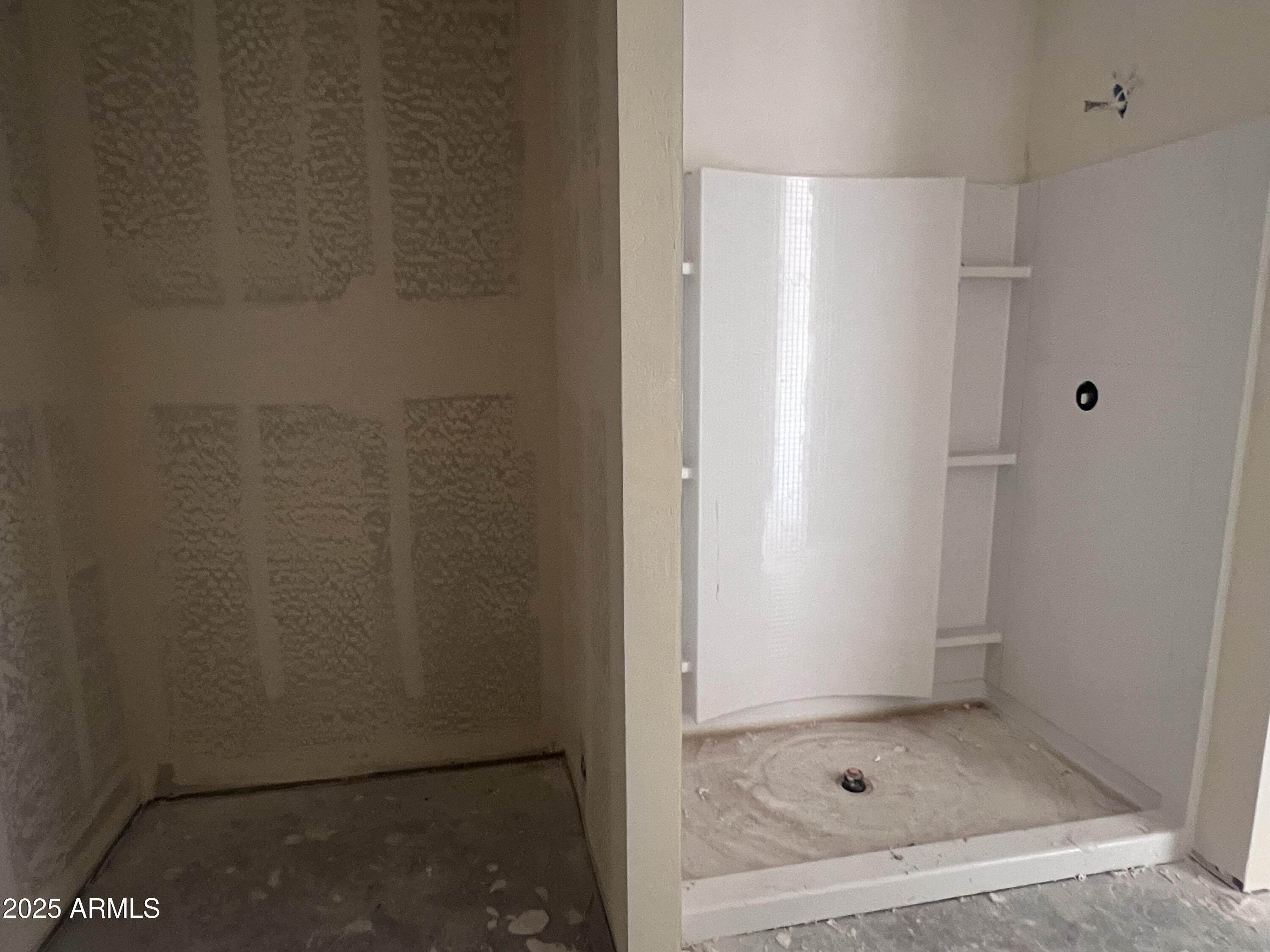 24121 W BOWKER Street