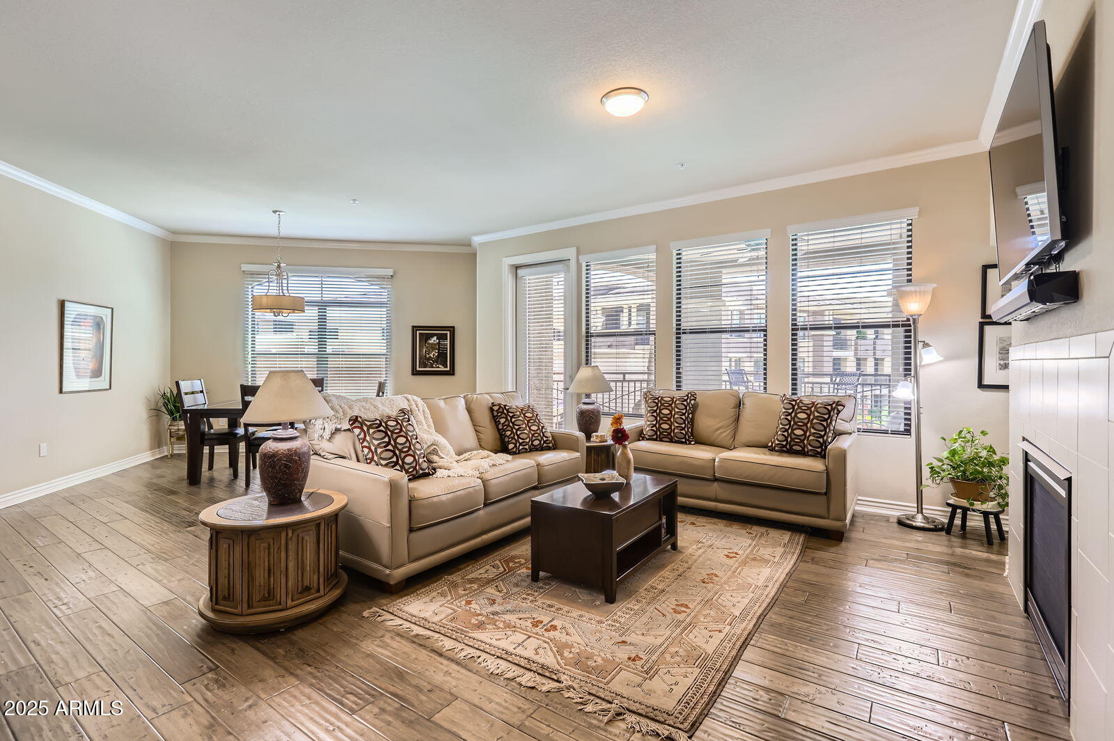 7601 E INDIAN BEND Road, 2011