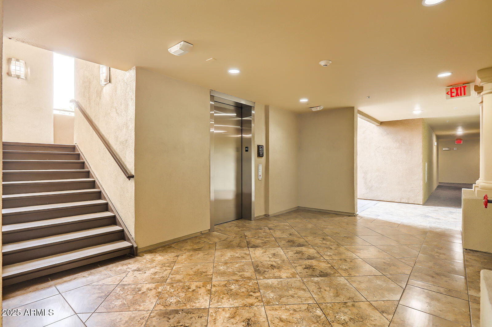 7601 E INDIAN BEND Road, 2011