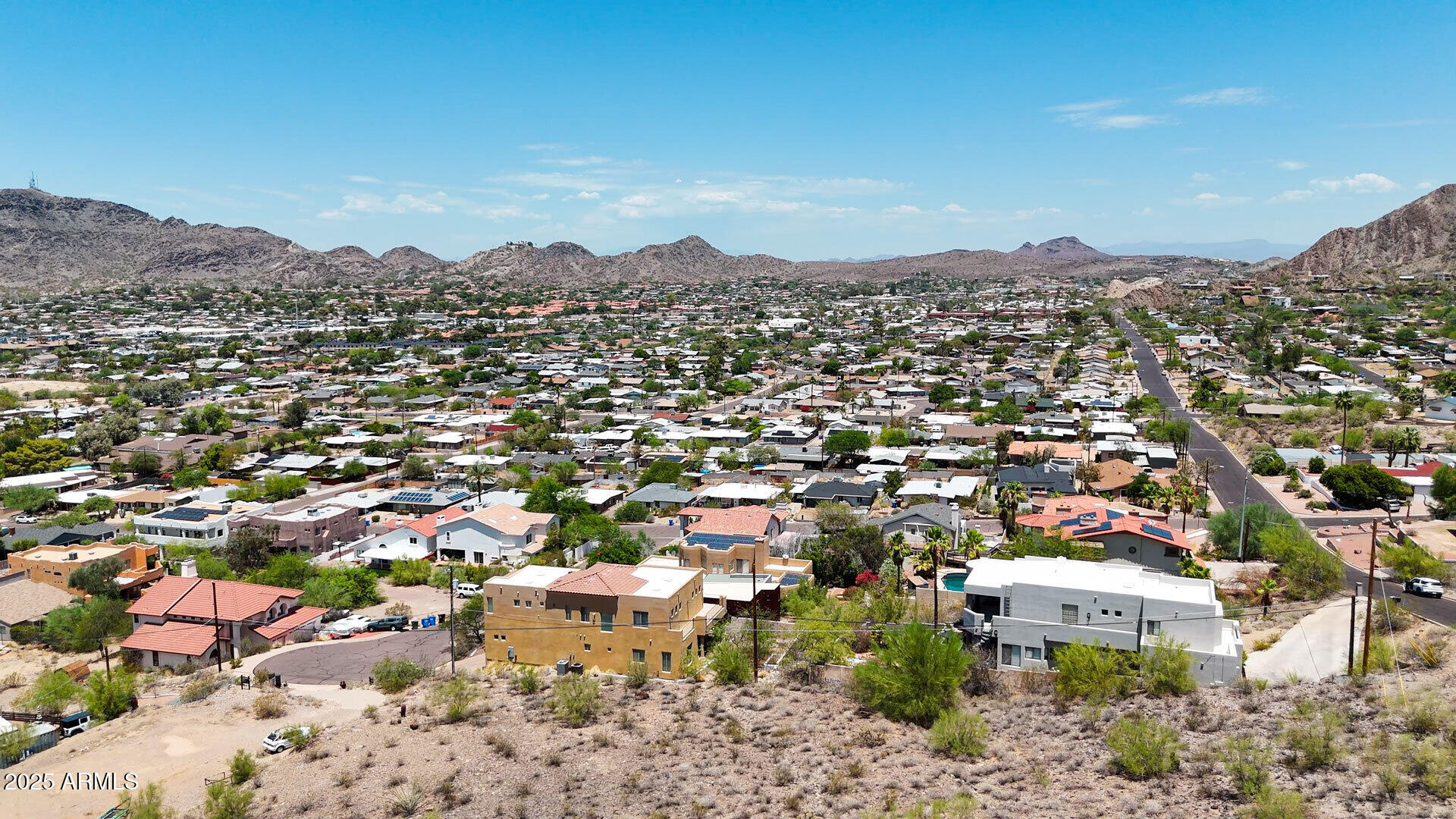 1540 E DUNLAP Avenue 2177