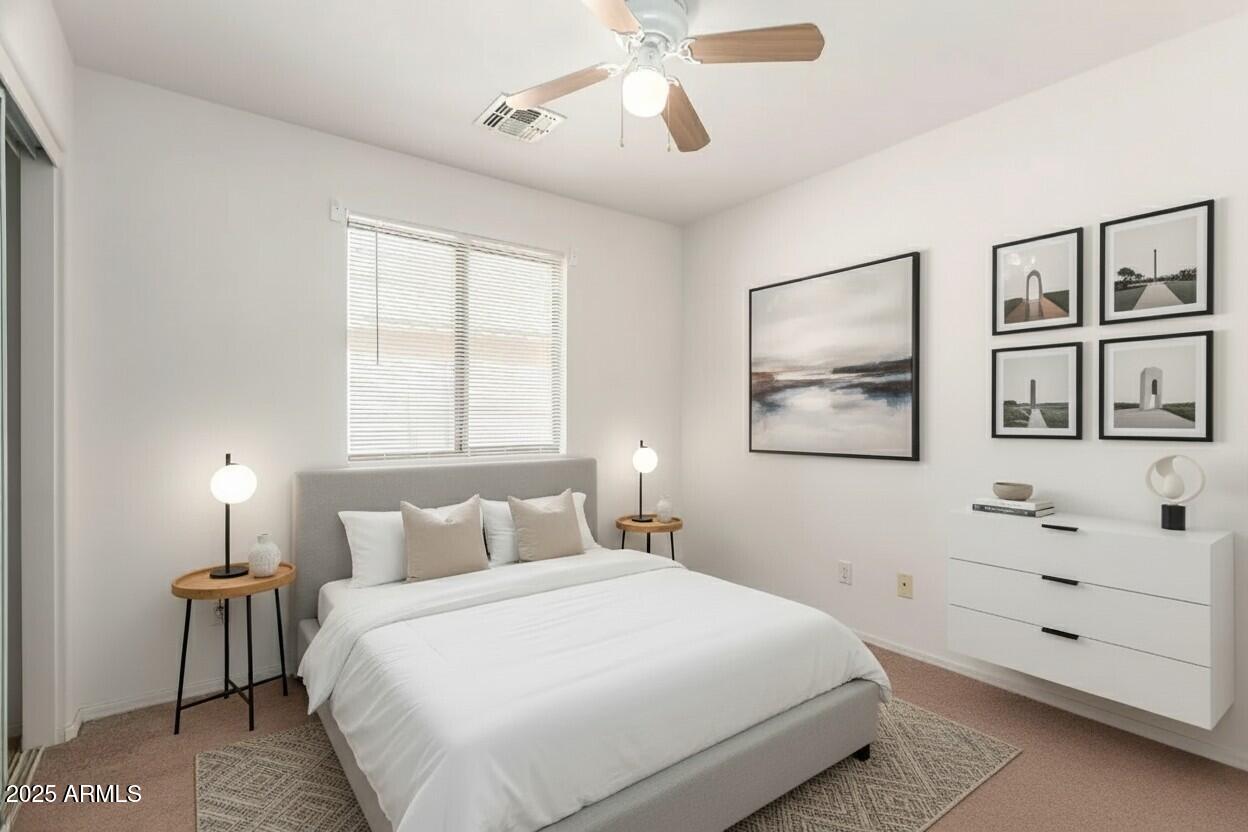 1516 E LA SALLE Street