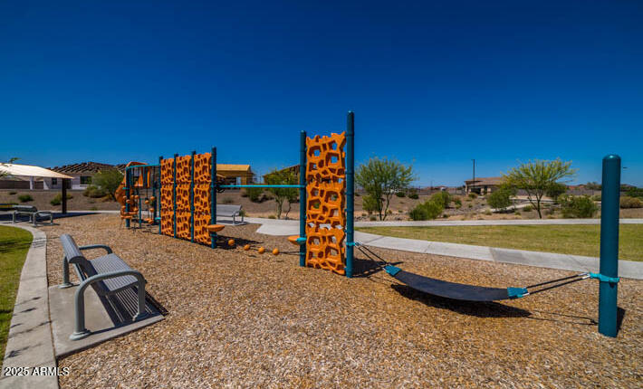 18184 W CREEDANCE Boulevard