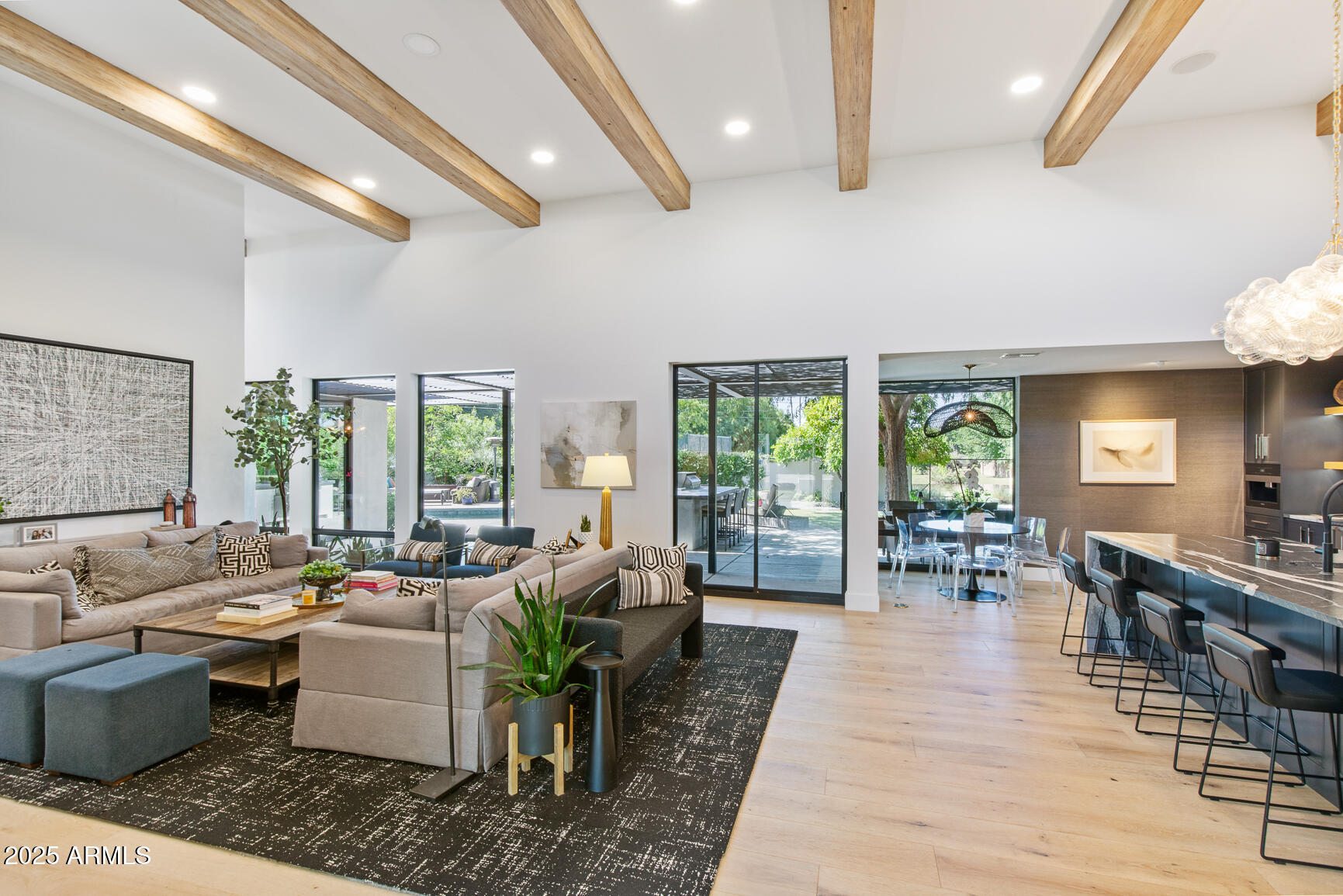 123 E Wagon Wheel Drive