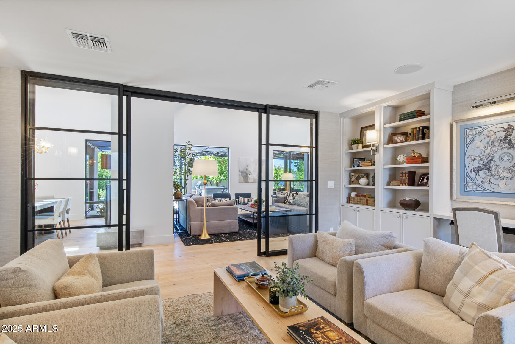 123 E Wagon Wheel Drive