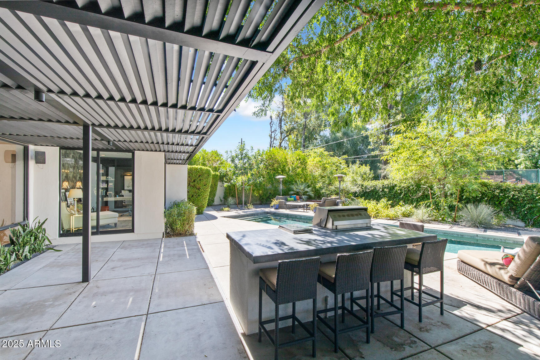 123 E Wagon Wheel Drive