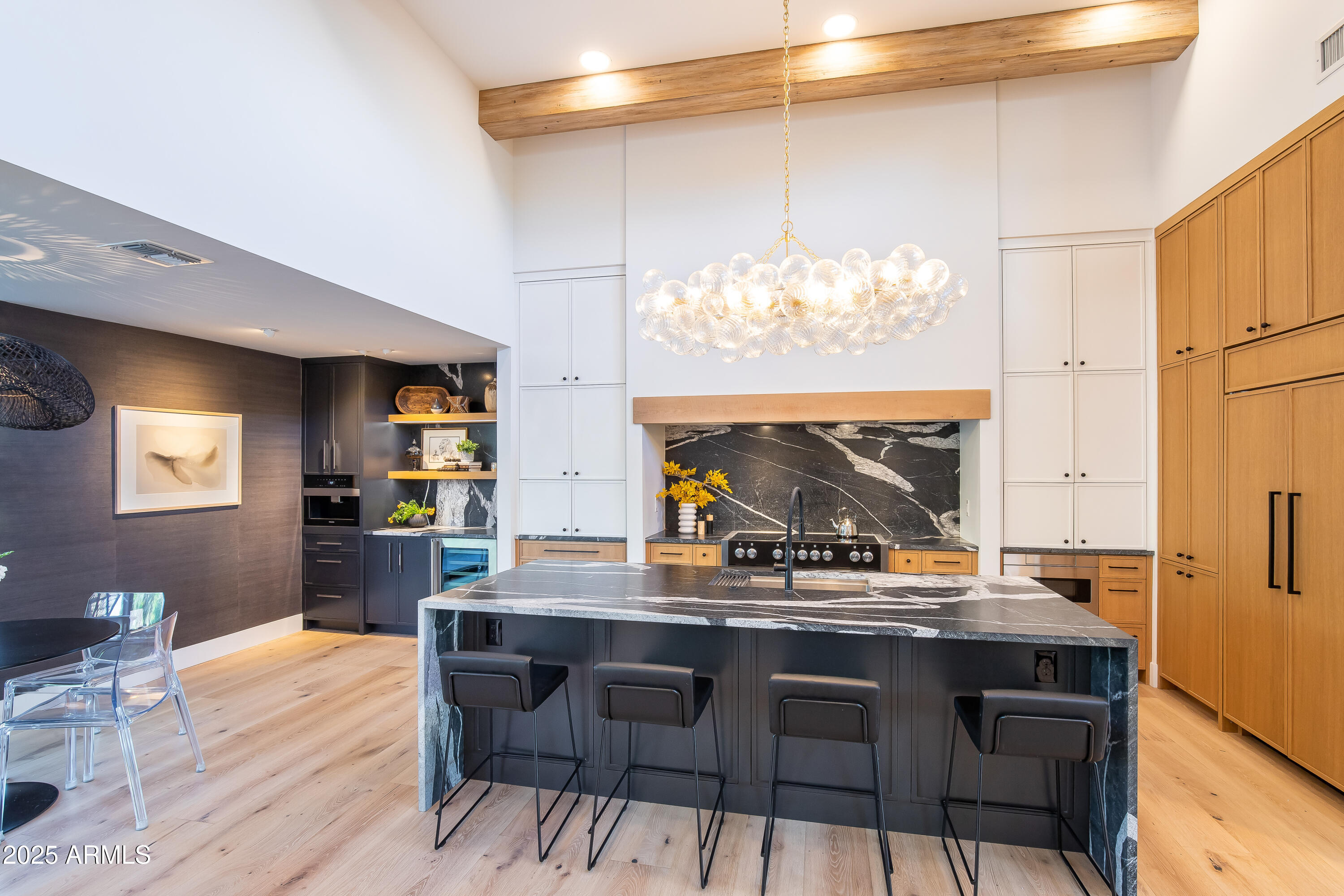 123 E Wagon Wheel Drive